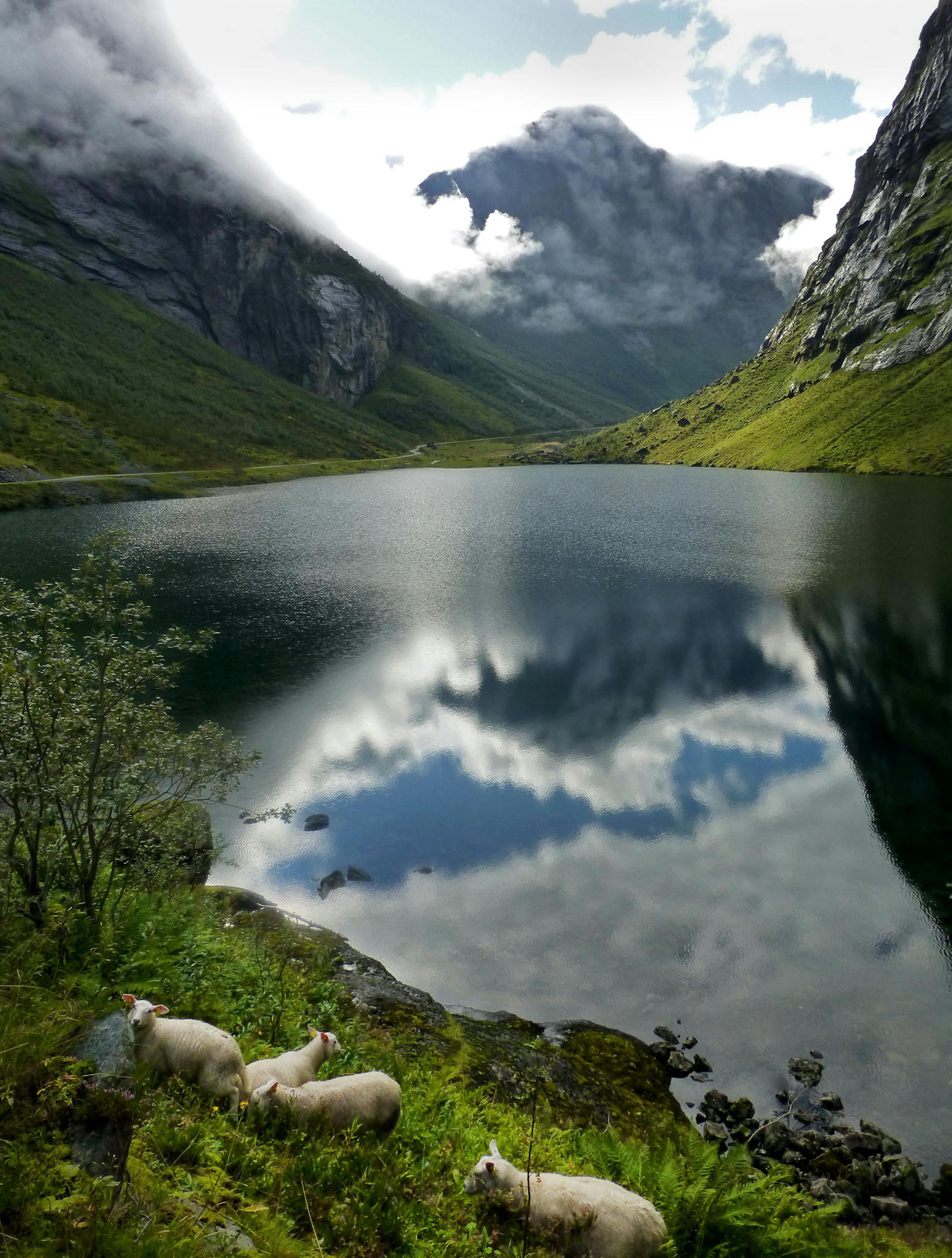 Caption: Norangsdalen Valley, near Union Oye Hotel credit: Raphael Kadushin