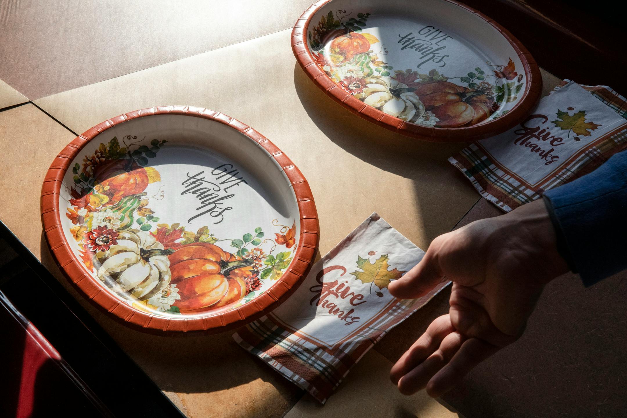FILE ' A table is set for a holiday meal in Kingston, N.Y. on Nov. 27, 2019. (Lauren Lancaster/The New York Times)