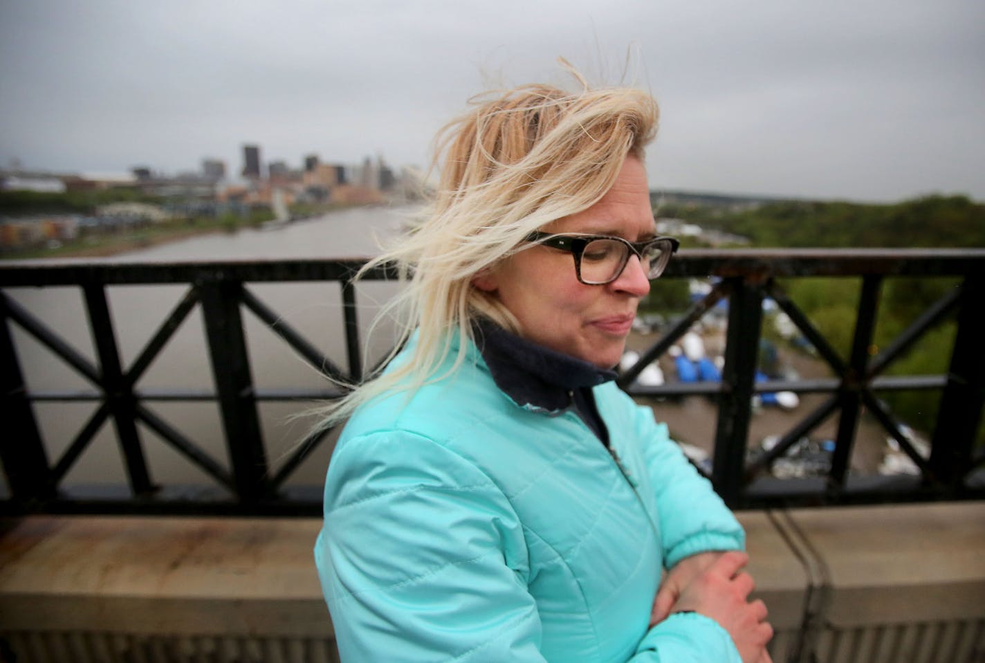 Dana Bogema, a resident of St. Paul, recounts the trauma she experienced upon witnessing someone jumping from the High Bridge in St. Paul one afternoon last July -- an experience that prompted her to start a grassroots campaign to prevent suicide jumps. Here, Bogema talked about witnessing the suicide Thursday, April 28, 2016, in St. Paul, MN.](DAVID JOLES/STARTRIBUNE)djoles@startribune.com State agencies are intensifying efforts to identify and prevent suicides, as part of an ambitious new data