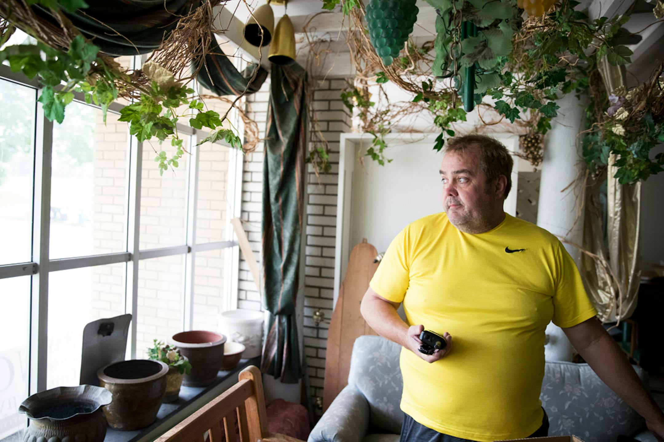 Phillip Murphy in his north Minneapolis flower shop in August 2016.