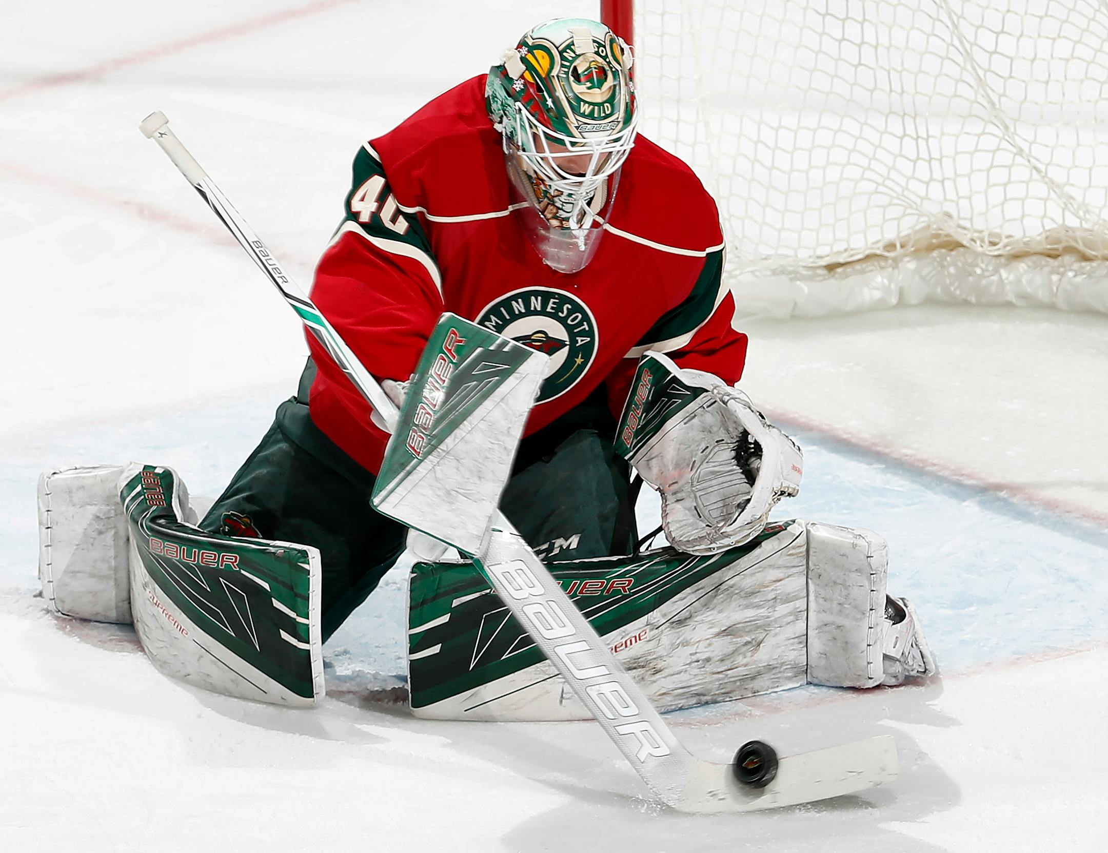 When the Wild plays Montreal at Bell Centre on Thursday, the presumed matchup will have Devan Dubnyk facing Carey Price in goal for the Canadiens ] CARLOS GONZALEZ cgonzalez@startribune.com - December 20, 2016, St. Paul, MN, Xcel Energy Center, NHL, Minnesota Wild vs. Colorado Avalanche