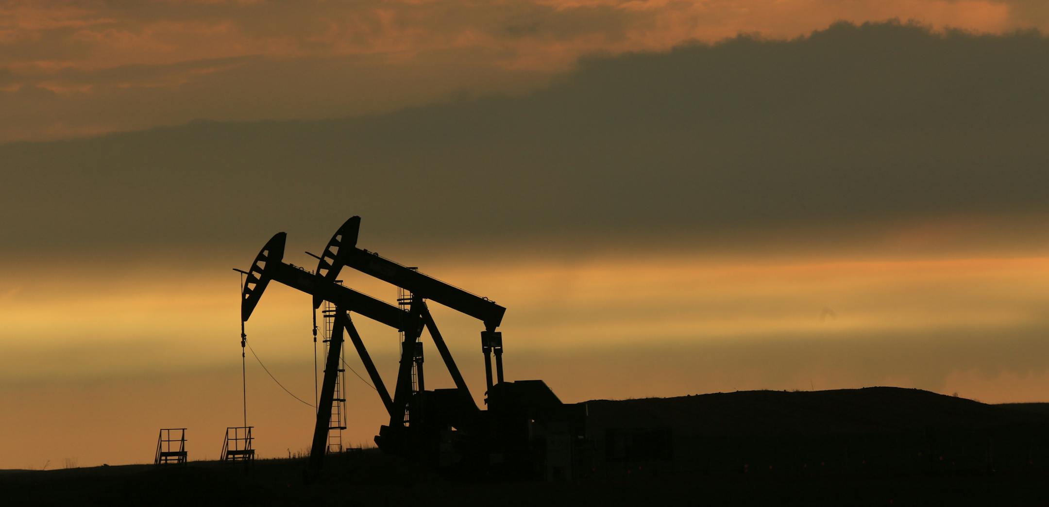 A fracking site in New Town, N.D., May 29, 2014. The growing practice of hydraulic fracturing has not had a widespread effect on AmericaÕs water supply, but does have the potential to contaminate drinking water, according to a long-awaited Environmental Protection Agency report released on June 4, 2015. (Jim Wilson/The New York Times)