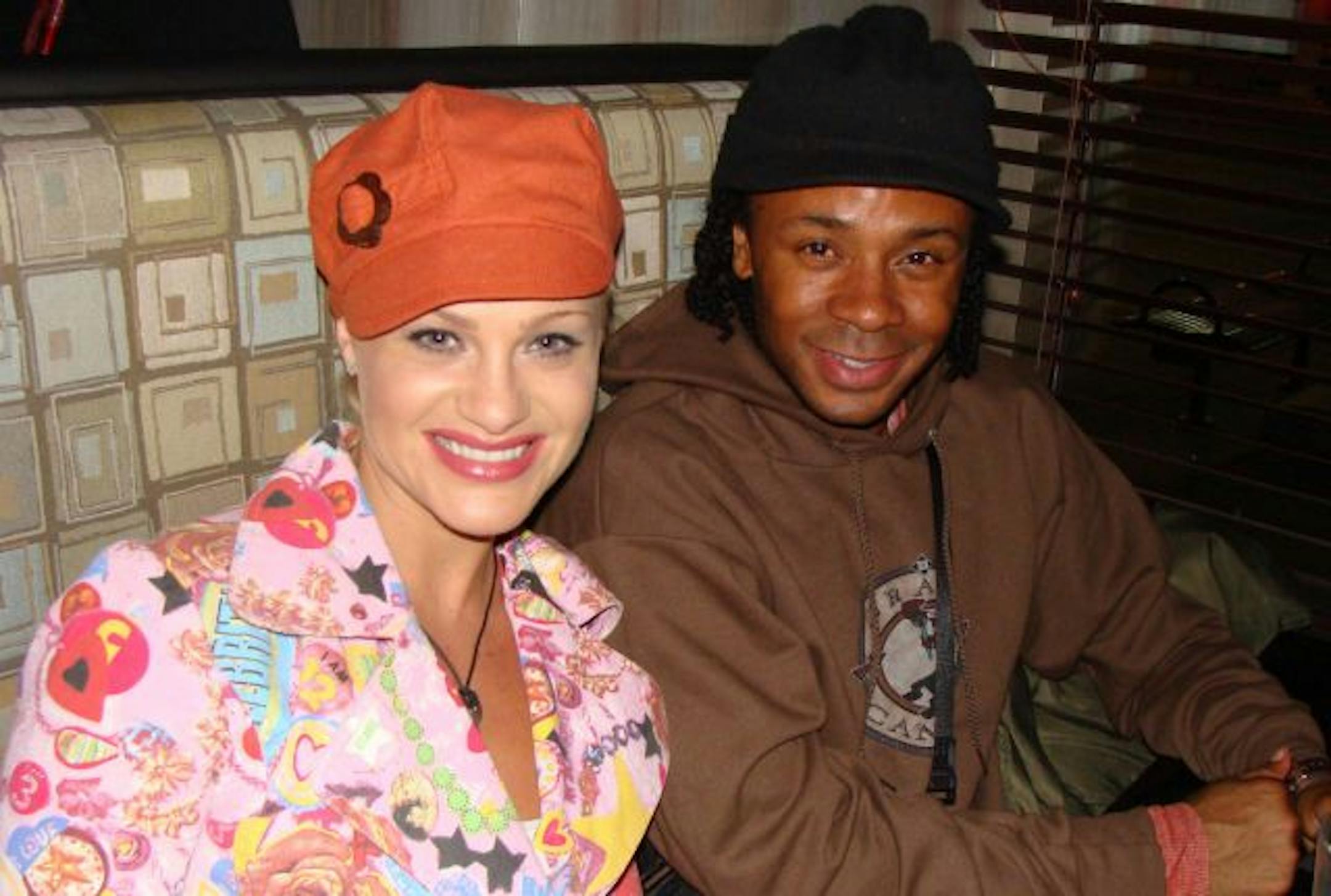 Nicolette Hart (Maureen) and Shaun Earl (Paul).