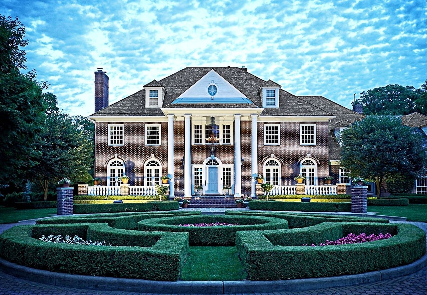 Cyling champion Greg LeMond's Medina estate for sale for $4.985 million. Credit 20/20 Photography