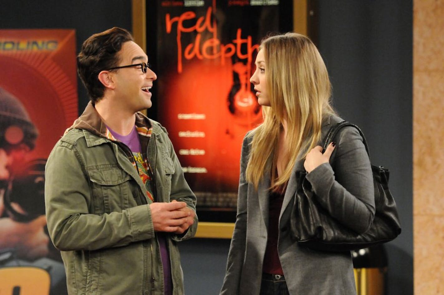 "The Ornithophobia Diffusion" -- Leonard (Johnny Galecki, left) and Penny (Kaley Cuoco, right) try hanging out alone, and Sheldon must overcome his fear of birds, on THE BIG BANG THEORY, Thursday, Nov. 10 (8:00 - 8:31 PM, ET/PT) on the CBS Television Network. Photo: Michael Yarish/Warner Bros. � 2011 Warner Bros. Television. All Rights Reserved.