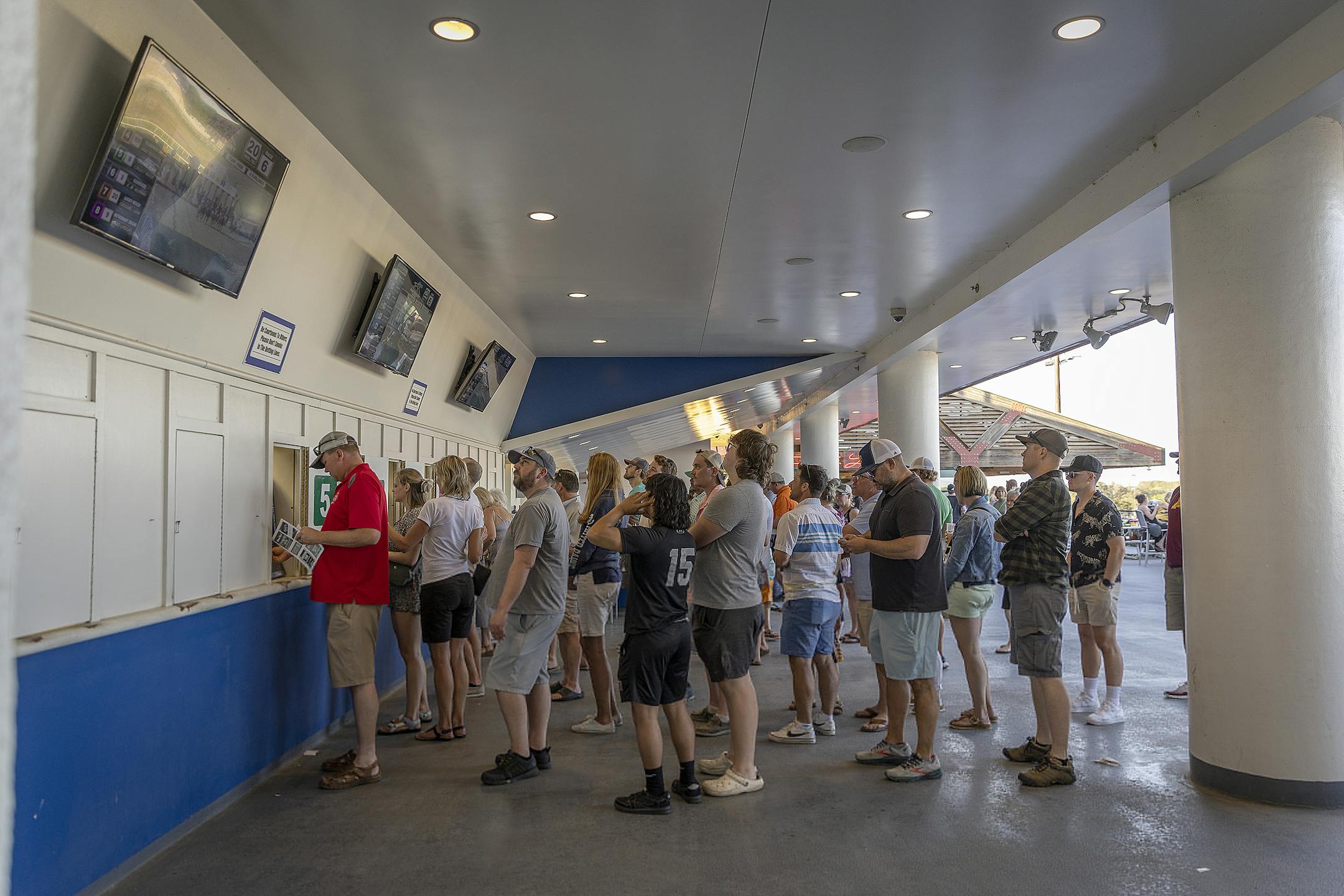 Race line to place their bets on opening night at Canterbury Park in Shakopee, Minn., on Saturday, May 27, 2023. ] Elizabeth Flores • liz.flores@startribune.com