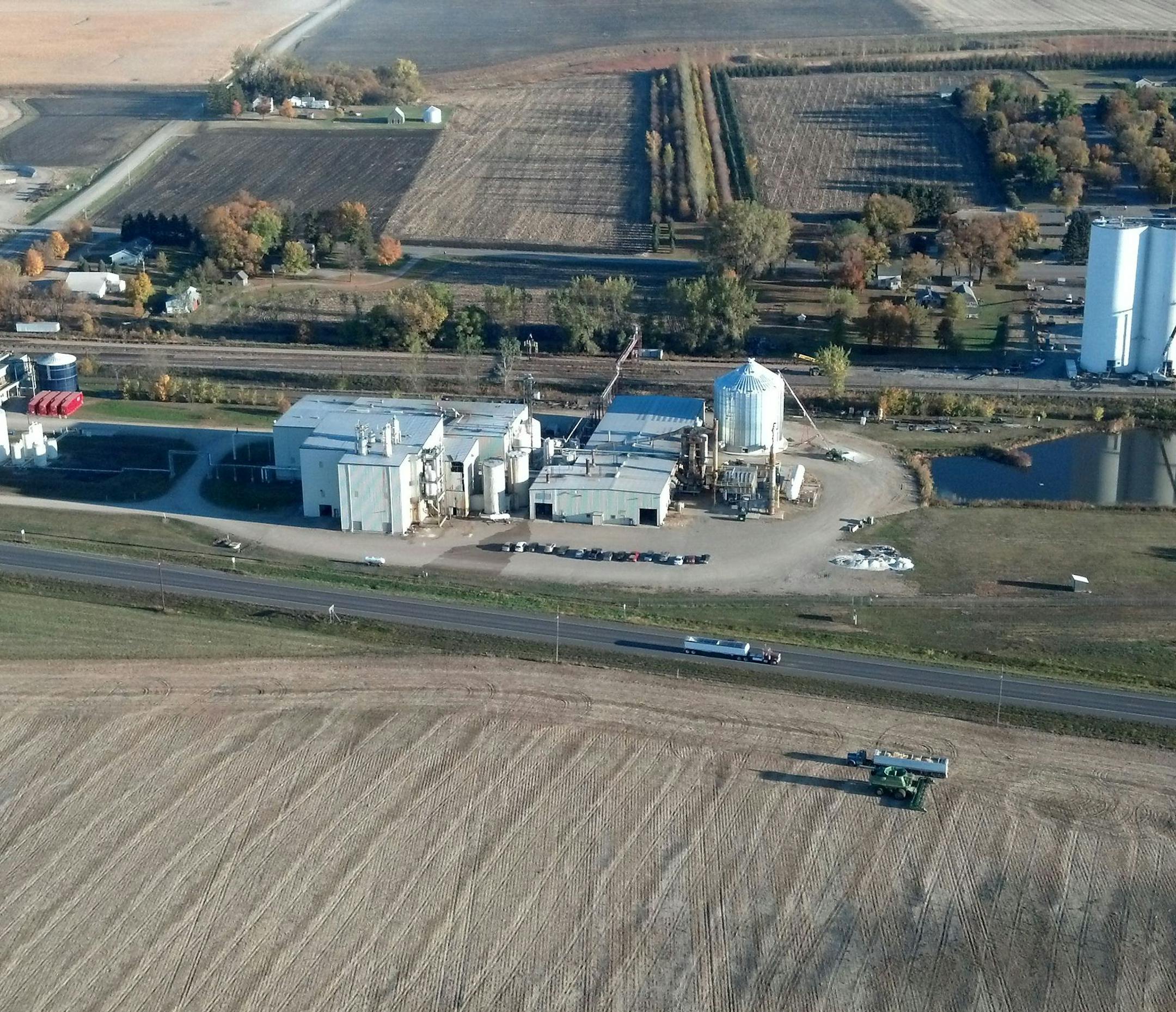 Purified Renewable Energy, a Buffalo Lake, Minn., ethanol producer that filed for Chapter 11 bankruptcy protection in March, listing $26 million in liabilities, is selling its 18-million-gallon-per-year plant in a court-ordered auction. Bids are due in July. The plant has been shut down since early March, after reopening in 2012 following a 2Ω-year outage. It is one of two of Minnesotaís 21 ethanol plants that currently is shut down. ORG XMIT: MIN1306211413589370 ORG XMIT: MIN1307241