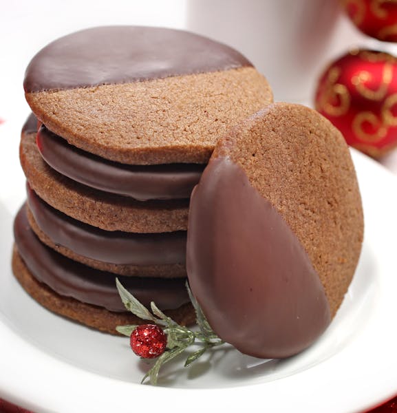 2013 winners in Taste holiday cookie contest: Winner:&#xa7; Cappuccino Flat Finalists: &#xa7;Candy Cane Sugar Cookies, Cinnamon Bun Cookies, Orange-Al