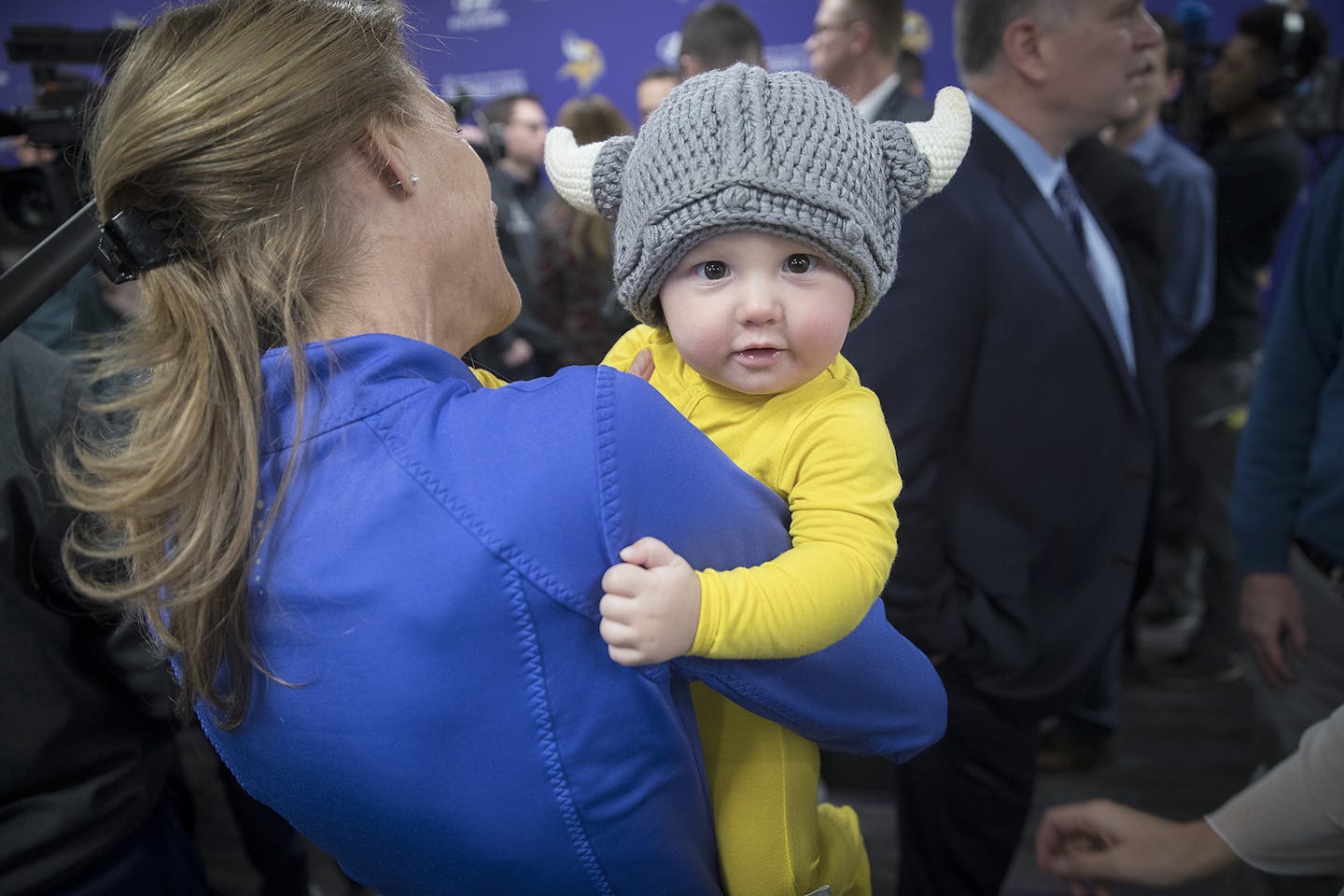 As Kirk Cousins was officially introduced as a Vikings quarterback with a number eight jersey, his son Connor, 5-months, was given a Vikings winter hat during a press conference at the Vikings TCO Performance Center, Thursday, March 15, 2018 in Eagan, MN. ] ELIZABETH FLORES &#xef; liz.flores@startribune.com