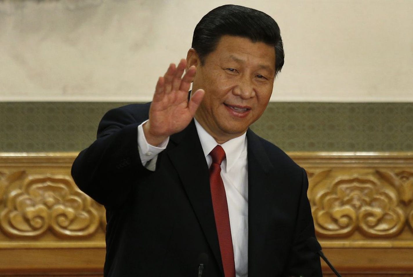 Xi Jinping, the new general secretary of China's Communist Party, has signaled he will take a nuanced approach to fiscal policy.