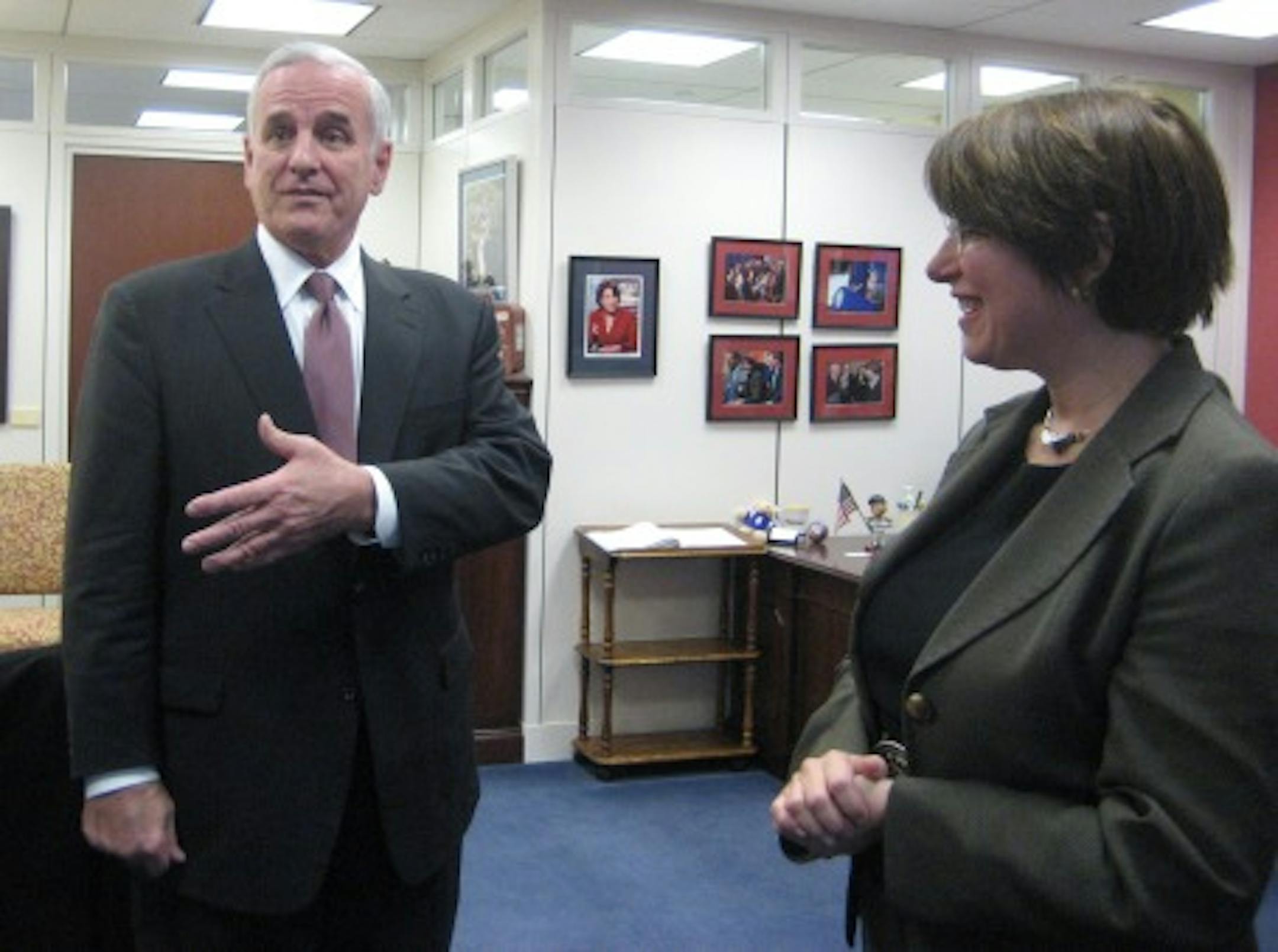 Gov.-elect Mark Dayton meets with Sen. Amy Klobuchar in her office.