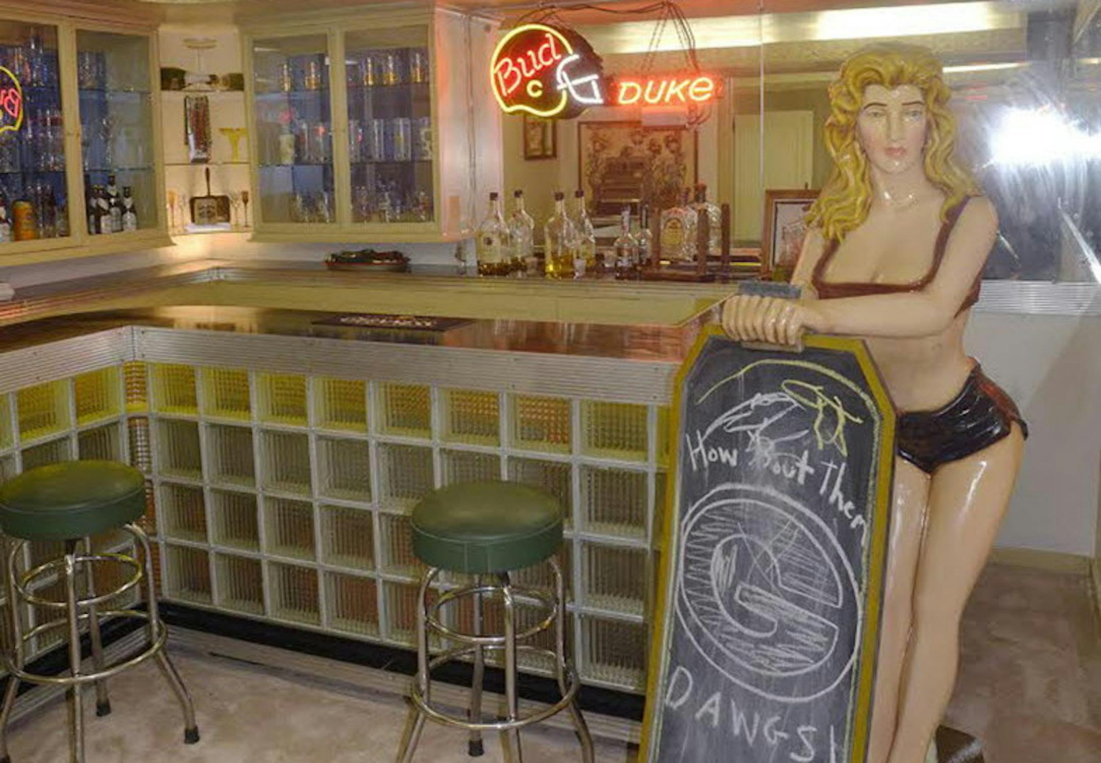 Larry Roberts/Pittsburgh Post Gazette Art deco basement bar in Pittsburgh