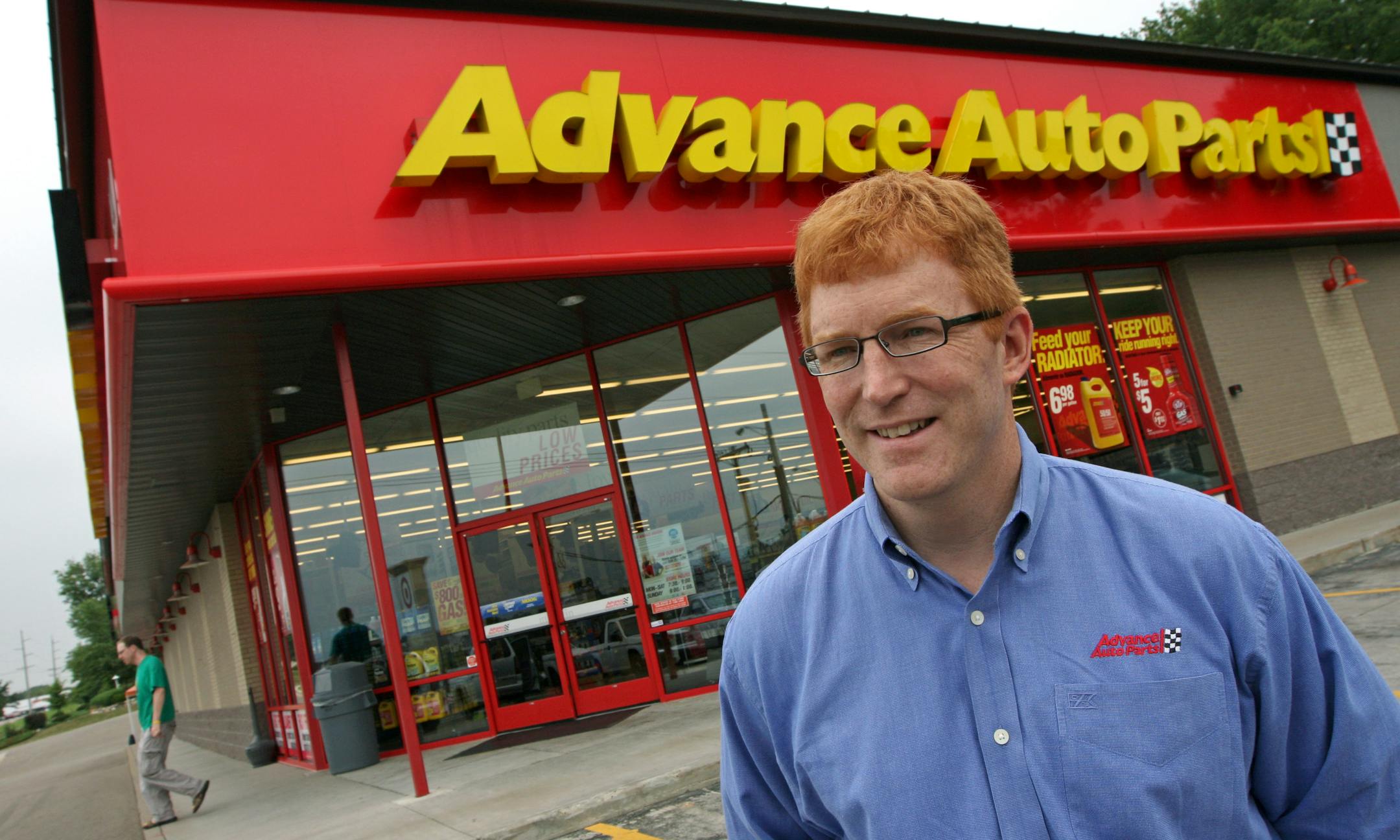 Former Best Buy executive Darren Jackson took over Advance Auto Parts in January. He runs the Roanoke, Va., firm from the Twin Cities, where he has a home and family.
