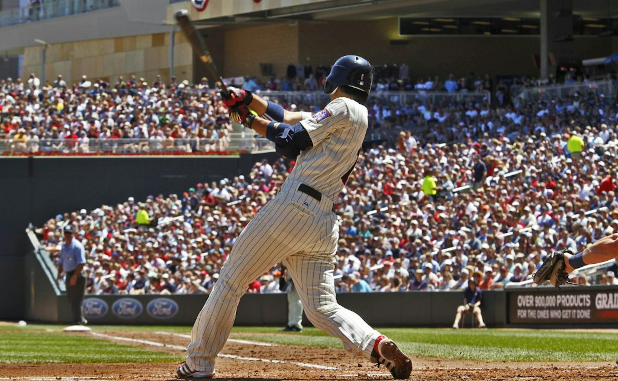 Infielder Tsuyoshi Nishioka is just one of many Twins to disappoint sellout crowds this year? Will they come back next year?