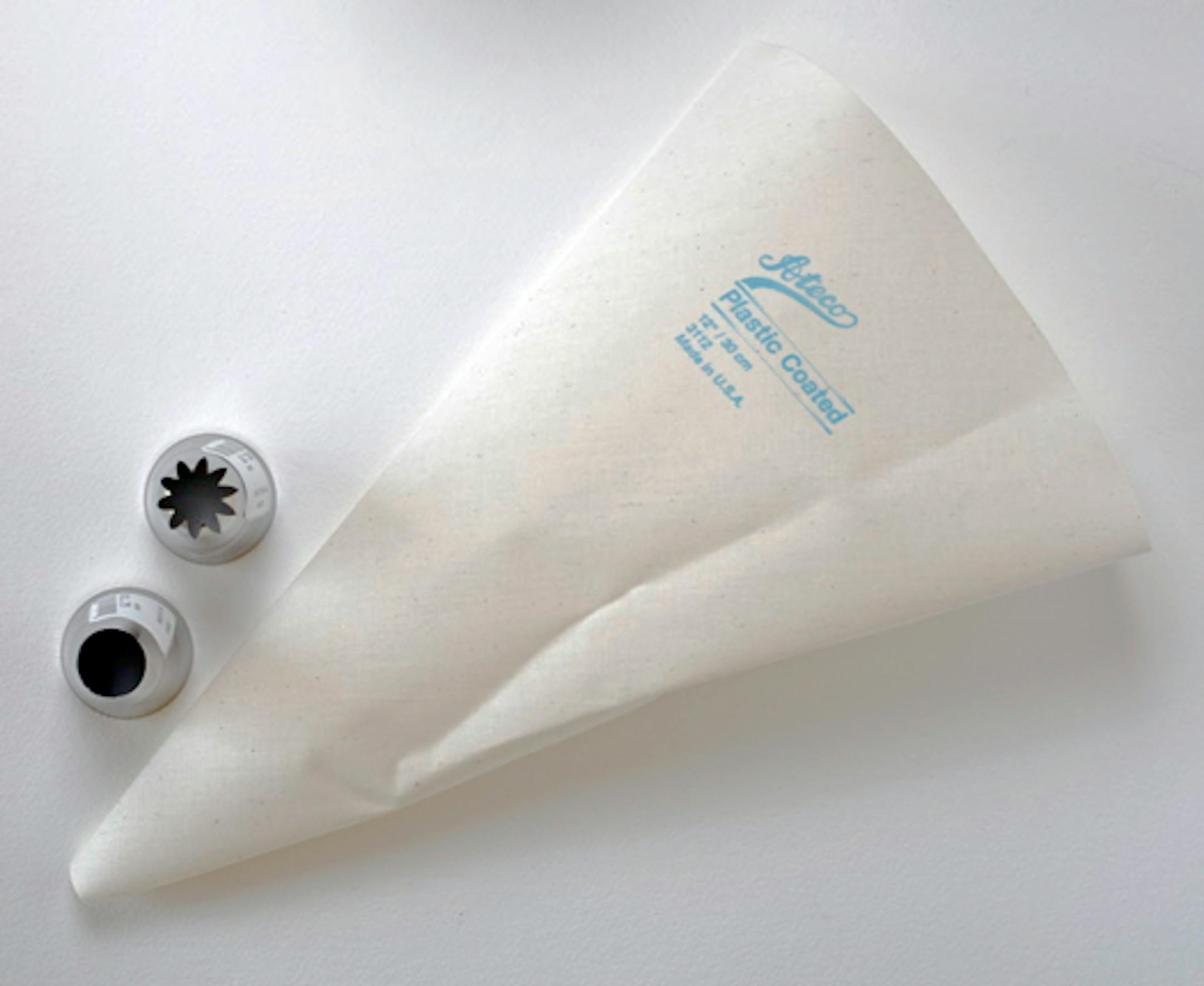 Baking tools that folks need for the kitchen. This month's Baking Central tells readers the tools you need to start a great baking experience, and what veteran bakers may like for upgrades [ Star Tribune photo by TOM WALLACE ï tom.wallace@startribune.com 916534 bakingcentral042116