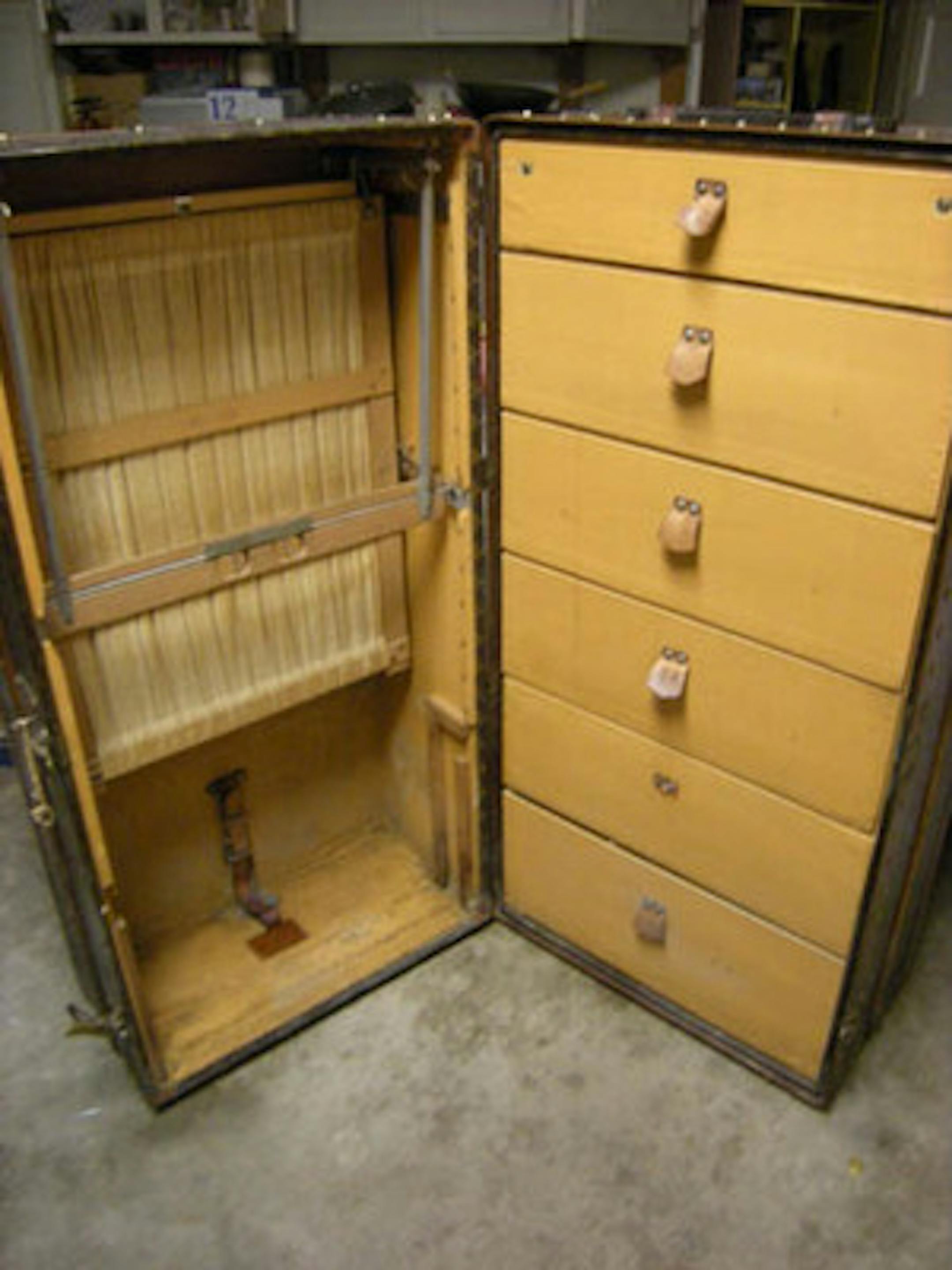 A 1920s Louis Vuitton steamer trunk is among the Mayo family items up for auction.