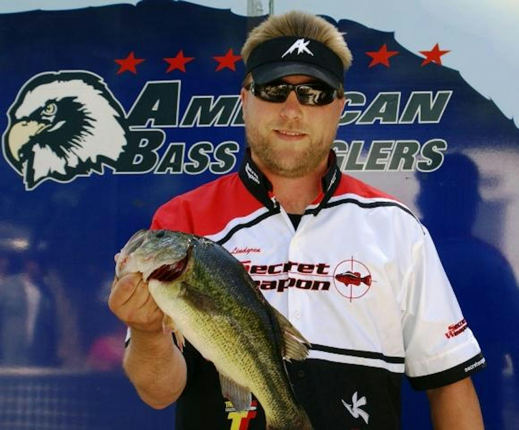 Kicker Fish on the Chatterbait - 3.71lbs