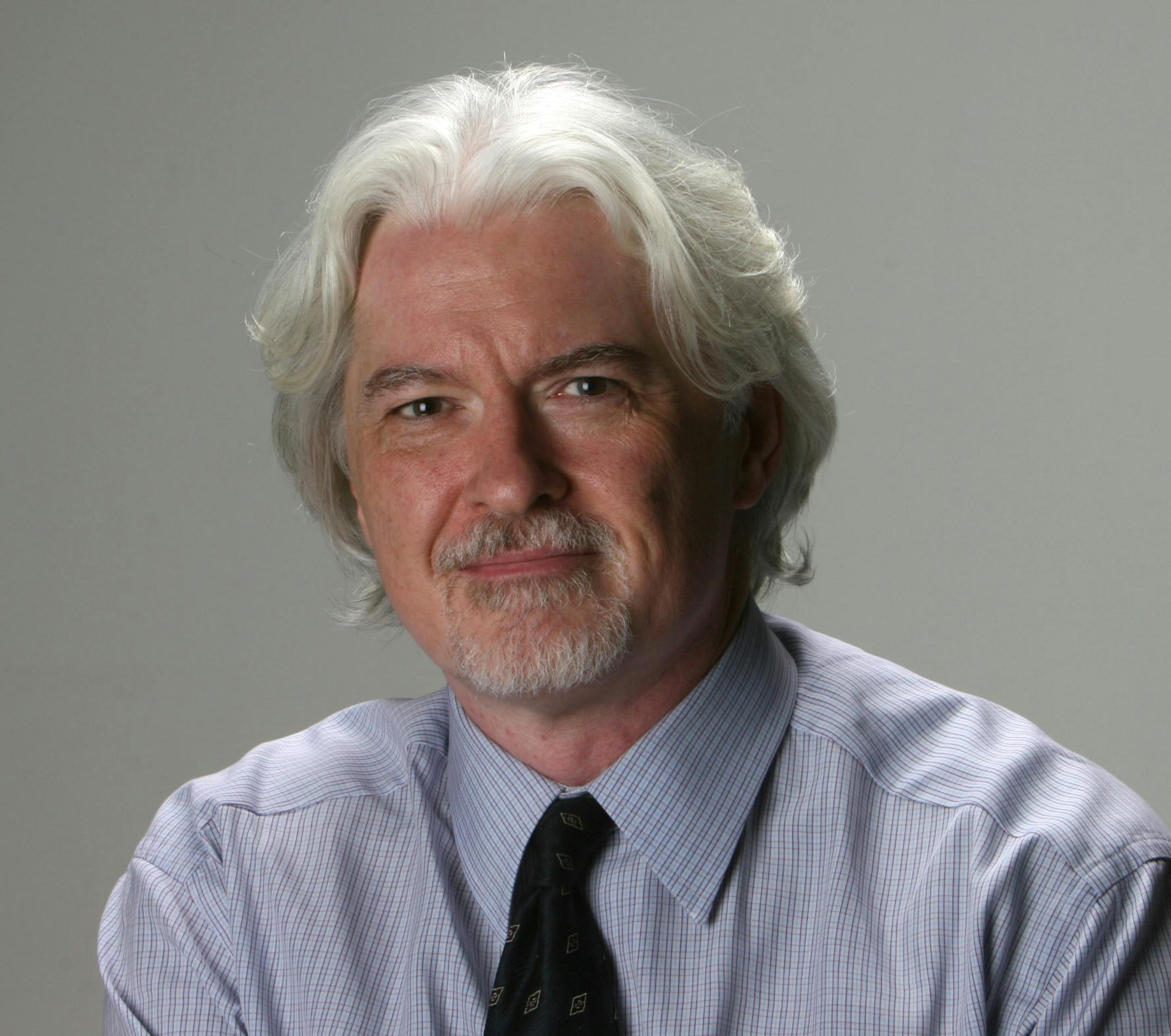 TOM WALLACE � startribune.com staff critix portraits for column sigs, Collin Covert, film critic