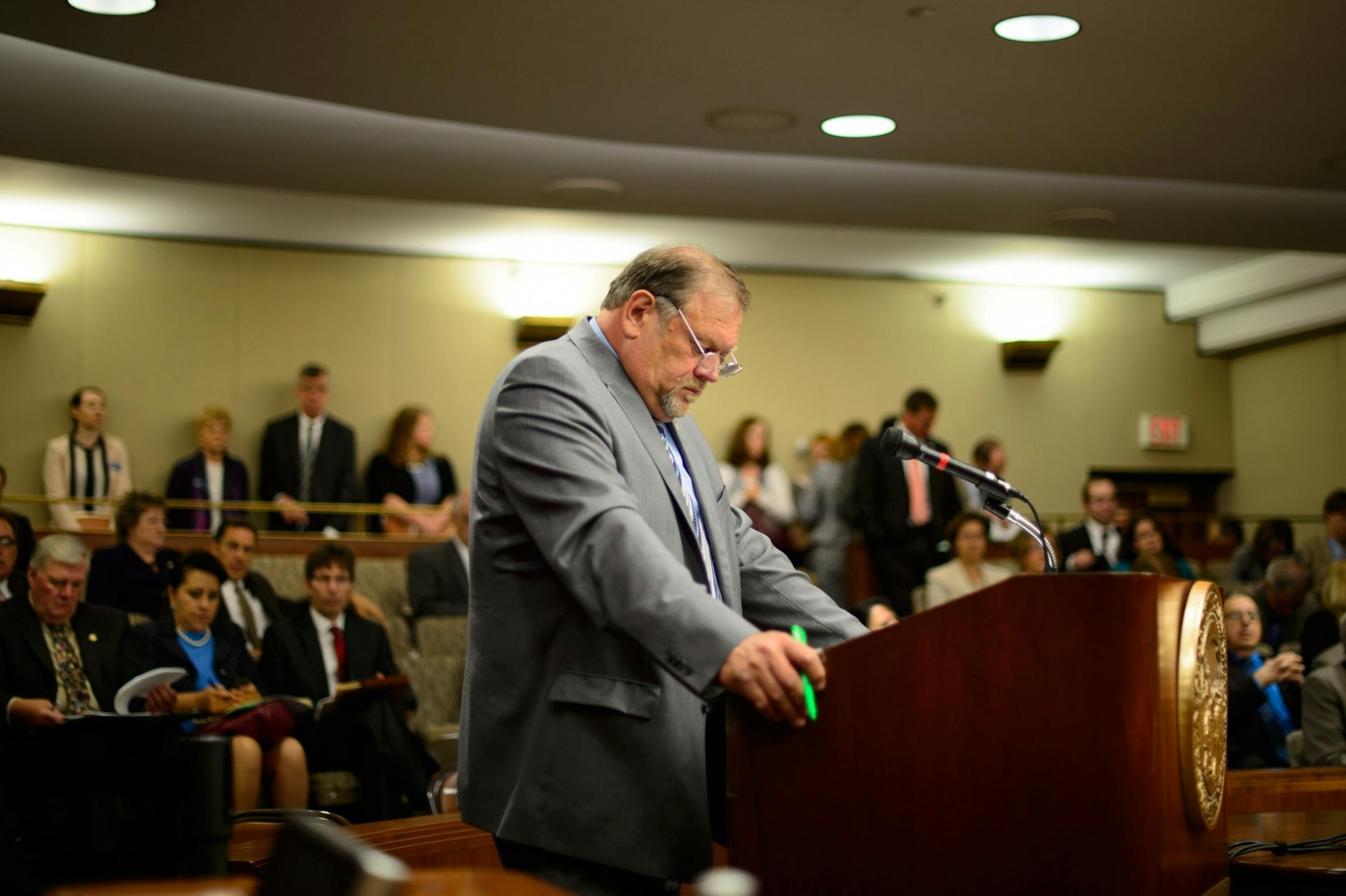 Senate Majority Leader Tim Bakk looked over notes at the start of the session.