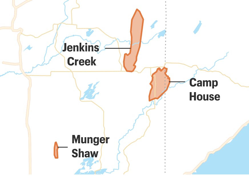 A map thumbnail of the May 14 status of three wildfires in northern Minnesota.