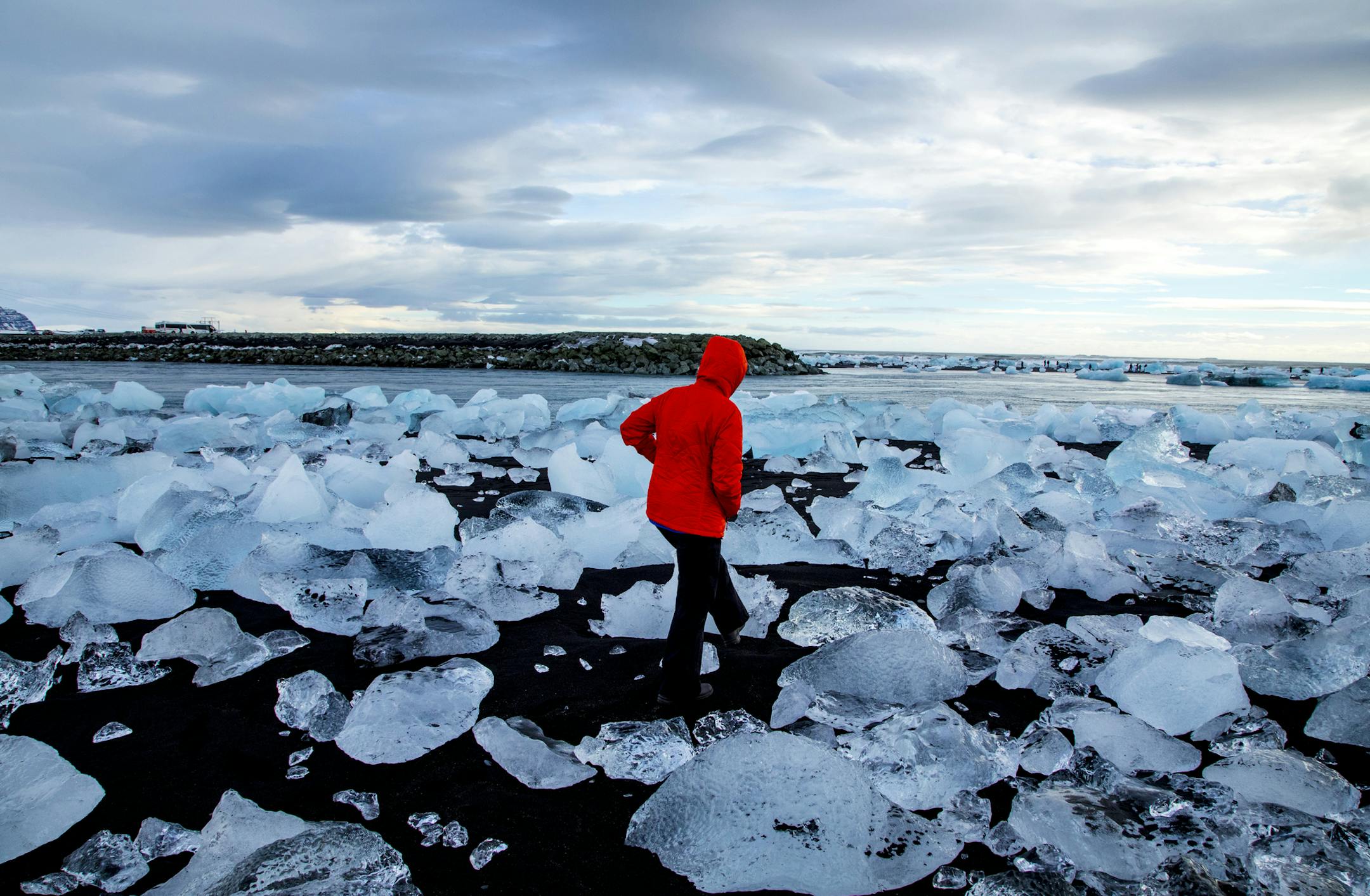 Iceland in winter. Photo by Jeff Moravec * Special to the Star Tribune