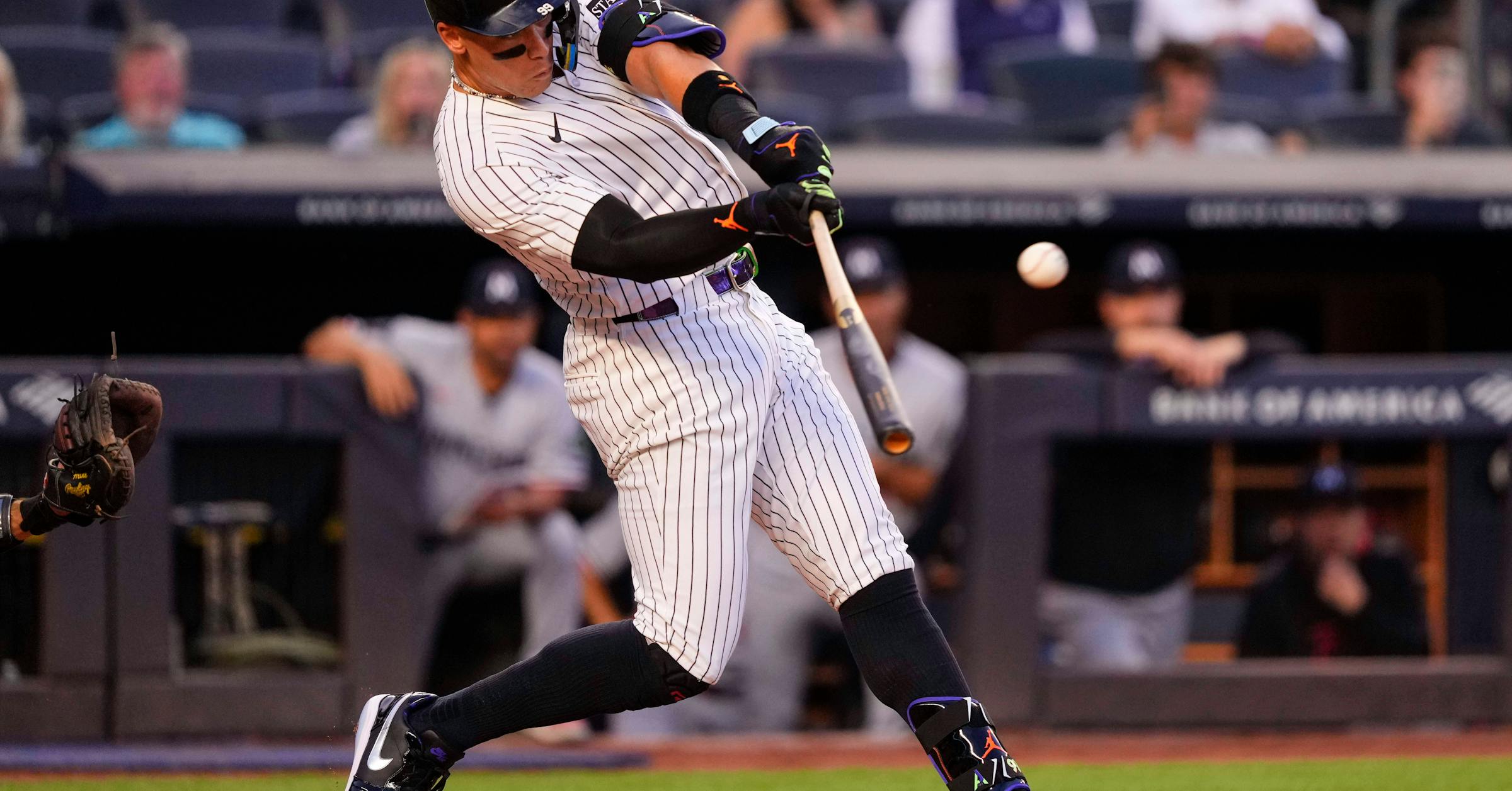 Minnesota Twins walk 11, pick up just one hit in their latest loss to Yankees in New York, 9-1 Minnesota Twins walk 11, pick up just one hit in their latest loss to Yankees in New York, 9-1