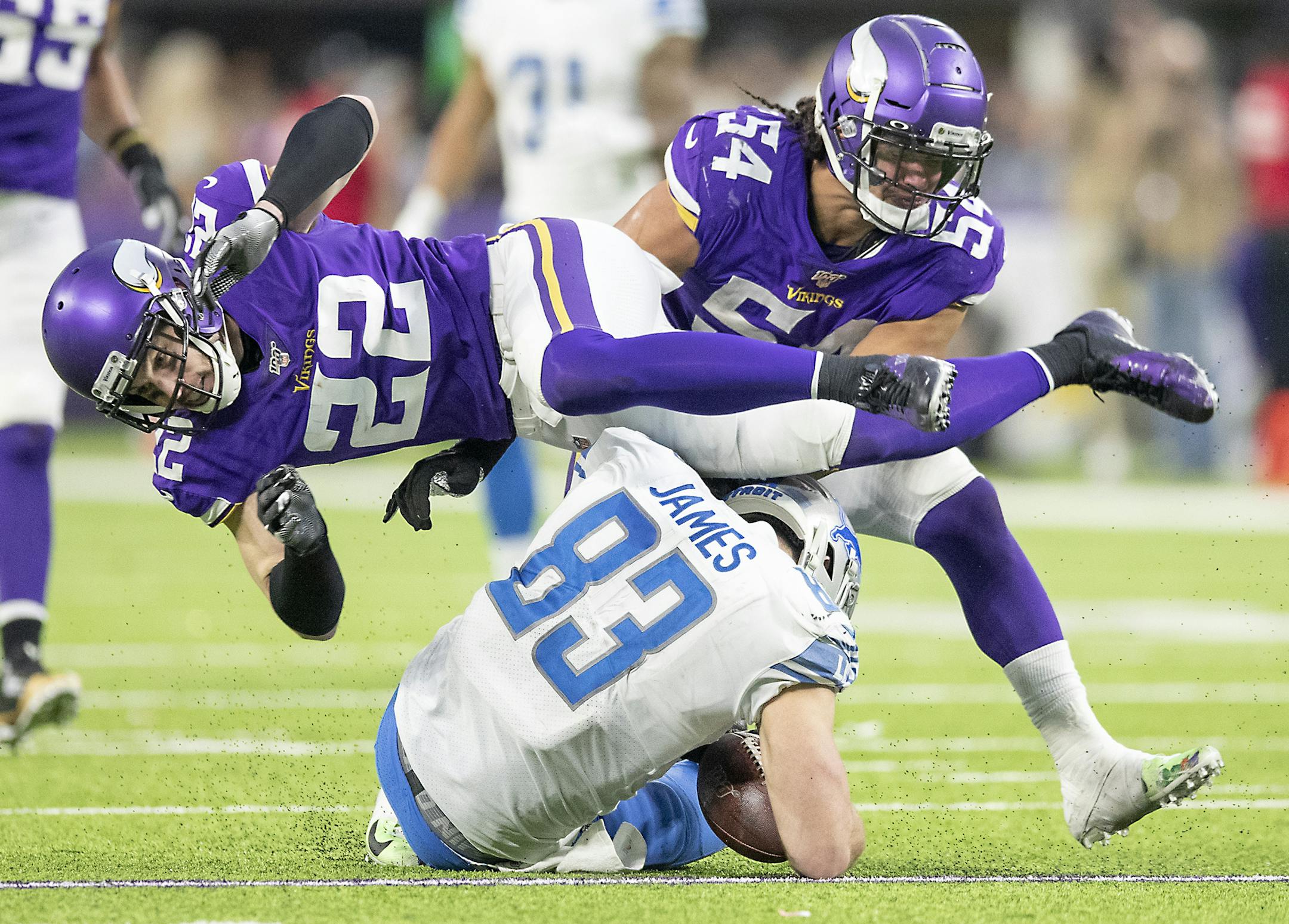 Minnesota Vikings free safety Harrison Smith, left, and middle linebacker Eric Kendricks stopped Detroit Lions tight end Jesse James during the fourth quarter. ] ELIZABETH FLORES &#x2022; liz.flores@startribune.com The Minnesota Vikings take on the Detroit Lions at U.S. Bank Stadium, Sunday, December 8, 2019 in Minneapolis, MN.