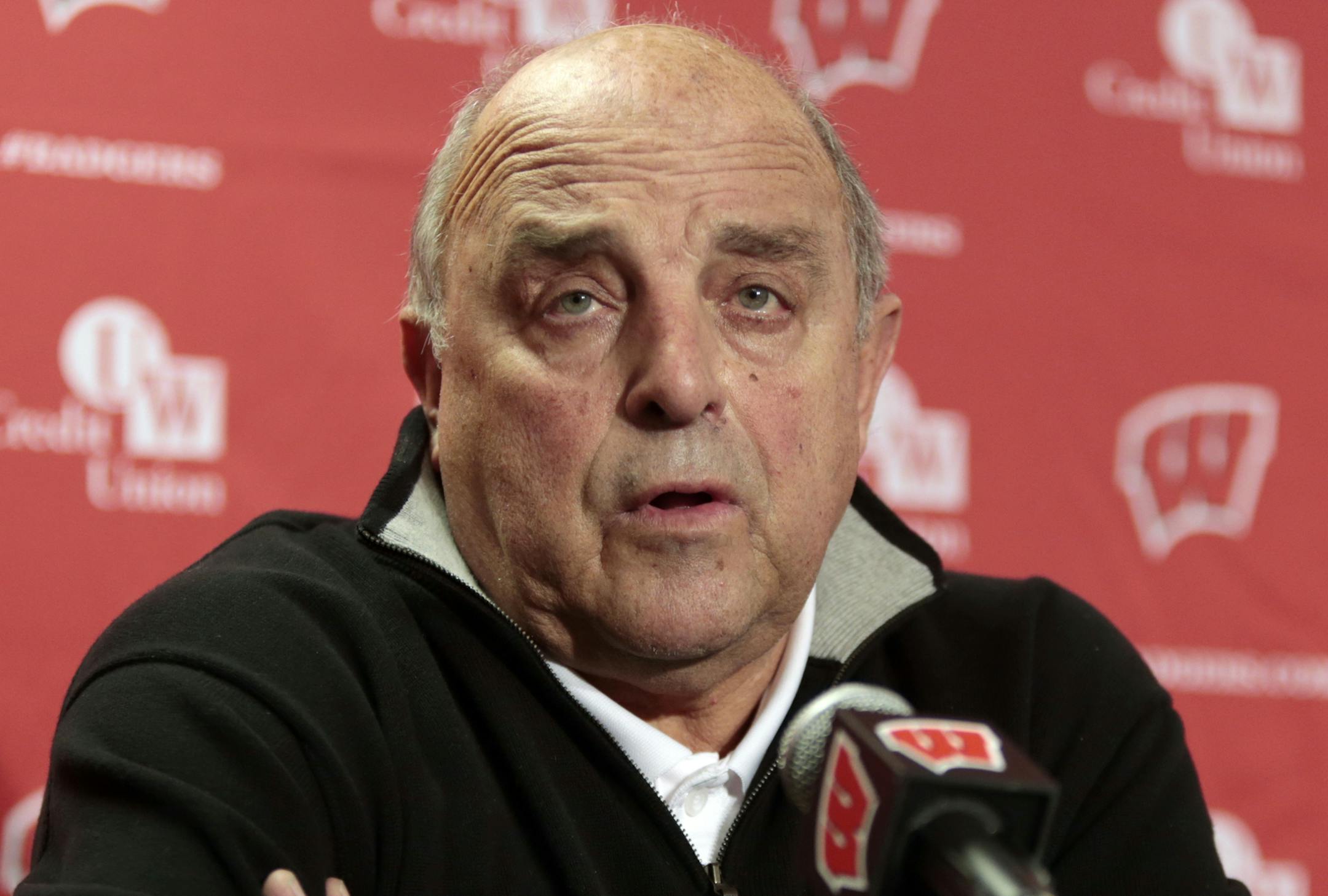Wisconsin athletic director Barry Alvarez
