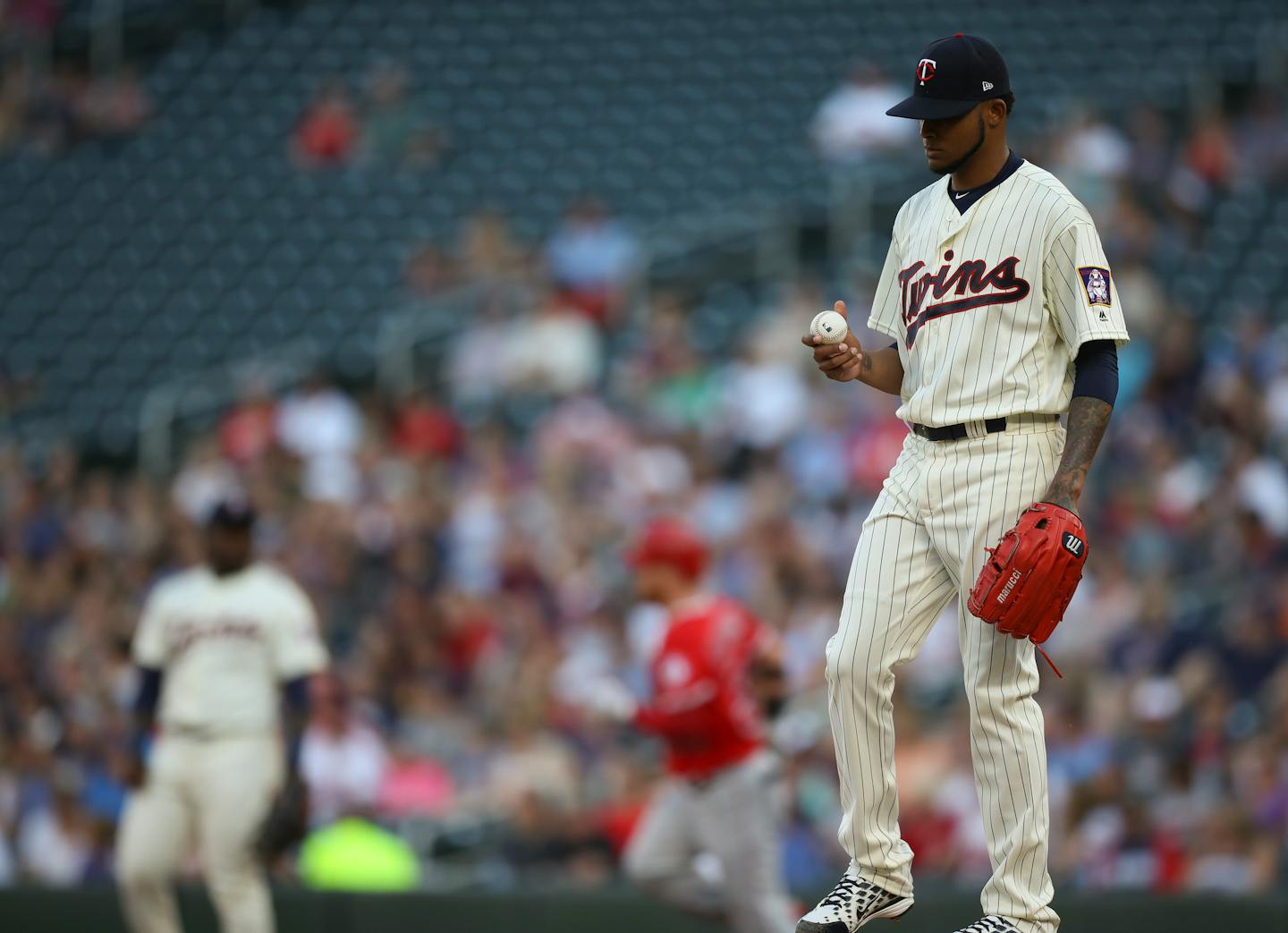 Twins starter Ervin Santana got off to a rough start, giving up a solo homer to the Angels&#x2019; Kole Calhoun in the first inning, but he wound up throwing a complete game.