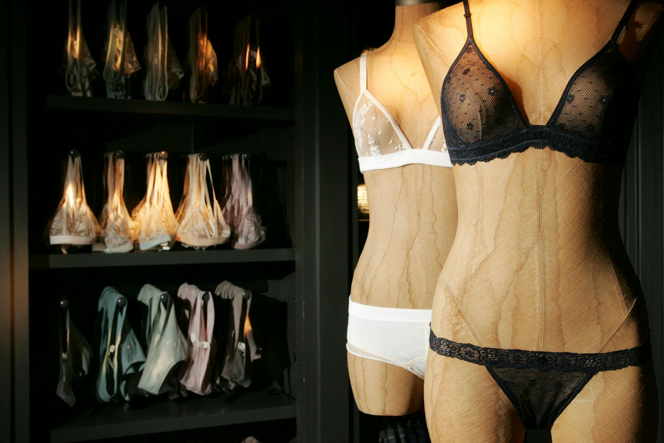 Abercrombie & Fitch has just launched its latest brand extension Gilly Hicks. The Gilly Hicks store sells underwear and lounge wear.