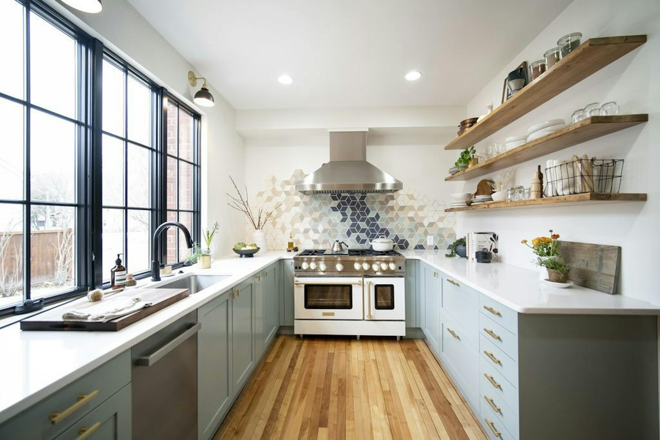 The new kitchen appears on Paa's blog and in her Instagram photos.