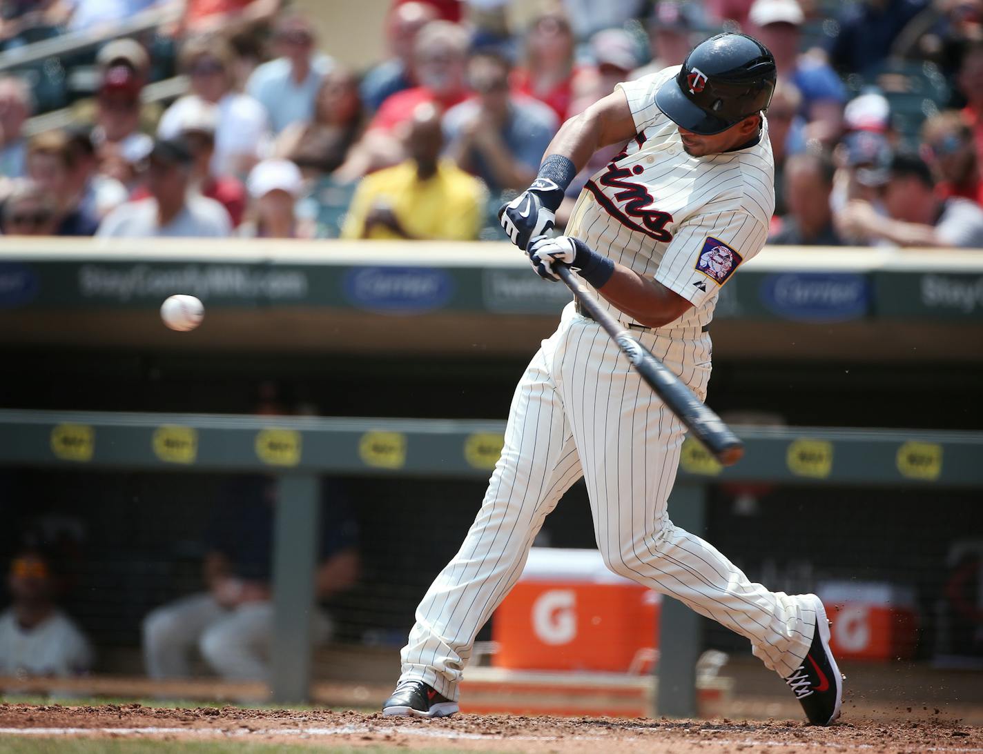 Twins utility man Eduardo Escobar