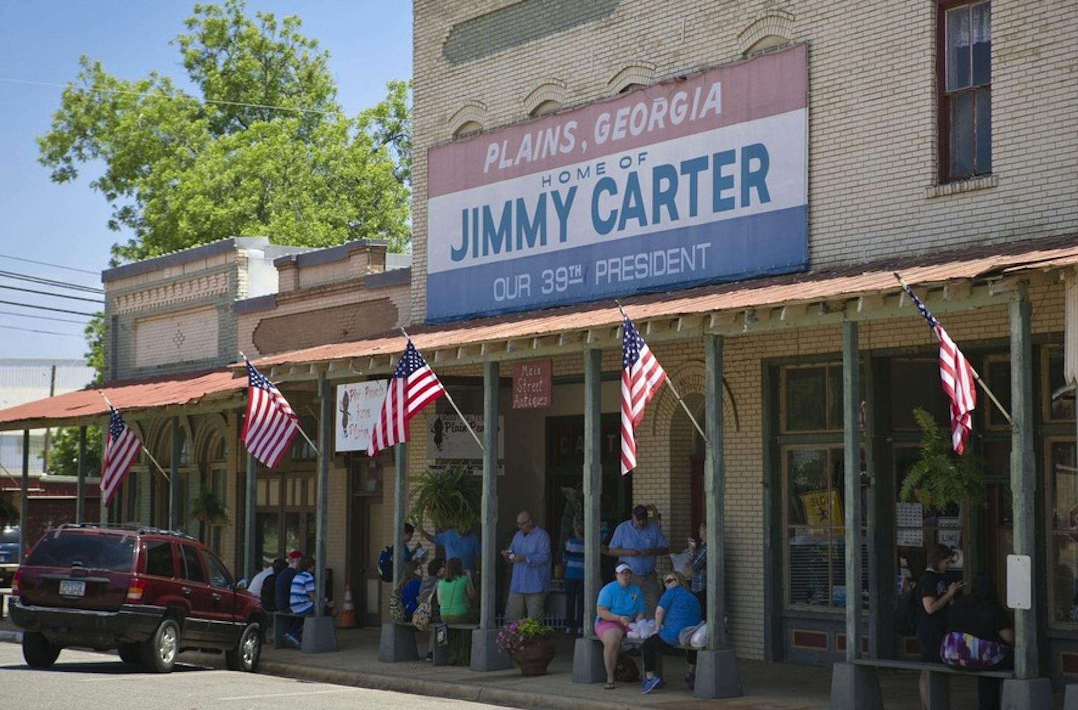 Visitors still flock to the tiny town of Plains, President Jimmy Carter's hometown in deep southwest Georgia. Plains also served as the headquarters for Carter's presidential election campaign. (ExploreGeorgia.org/TNS) ORG XMIT: 1433036