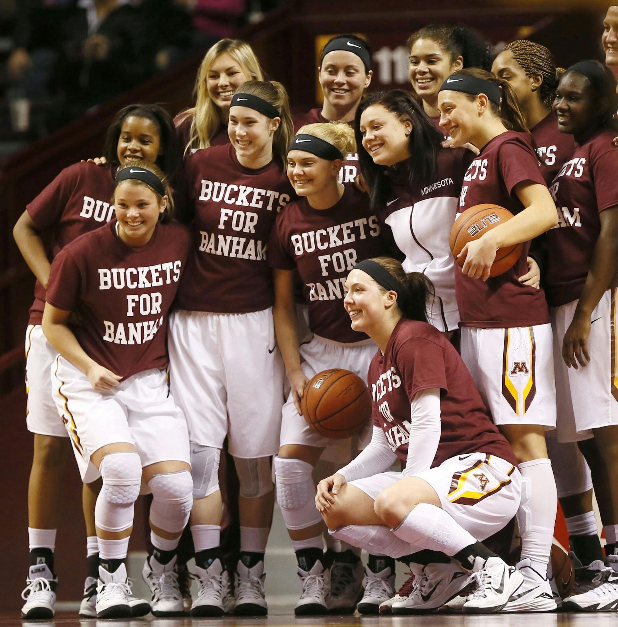 University of Minnesota players pose for a photo prior to the game with injured star player Rachel Banham against Liberty in the first round of the Subway Classic women‚Äôs basketball tournament Saturday, Dec. 20, 2014, at Williams Arena on the University of Minnesota campus in Minneapolis, MN.](DAVID JOLES/STARTRIBUNE)djoles@startribune.com University of Minnesota‚Äôs vs. Liberty in the first round of the Subway Classic women‚Äôs basketball tou