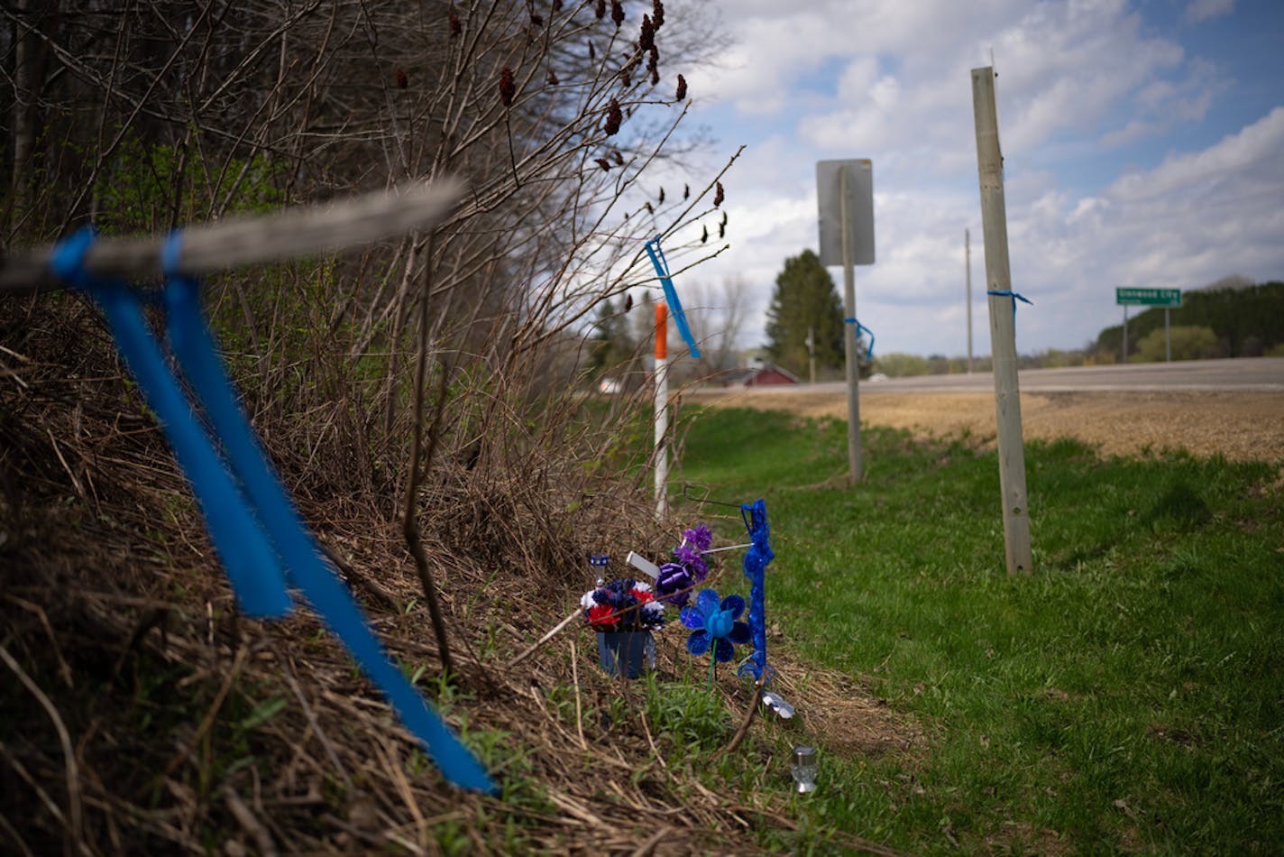 A small memorial was at the scene where Kaitie Leising was shot Sunday afternoon, May 7, 2023 outside Glenwood City, Wisc. Kaitie Leising, a 29-year-old St. Croix County Sheriff was shot and killed just south of Glenwood City, Wisc. Saturday evening after encountering a vehicle stuck in a ditch. ] JEFF WHEELER • jeff.wheeler@startribune.com