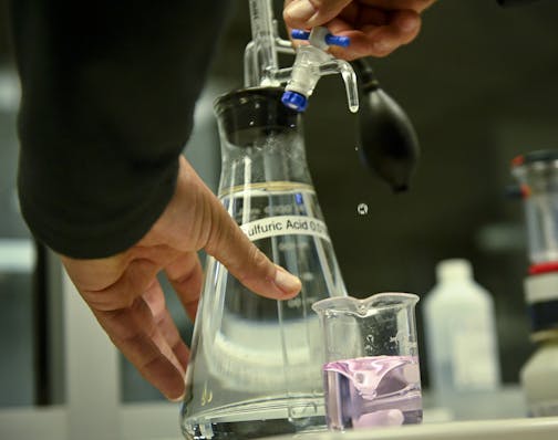 Cody Schultz, a water operator with the Lewis & Clark Regional Water System, tested the PH of water in the treatment plant outside Vermillion in late November. Operators test the quality of water every three hours. ] Aaron Lavinsky &#x2022; aaron.lavinsky@startribune.com Photos to accompany Josephine's story on water use near Sioux Falls, South Dakota and Southwest Minnesota photographed Tuesday, Nov. 27, 2018 in Vermillion, S.D.