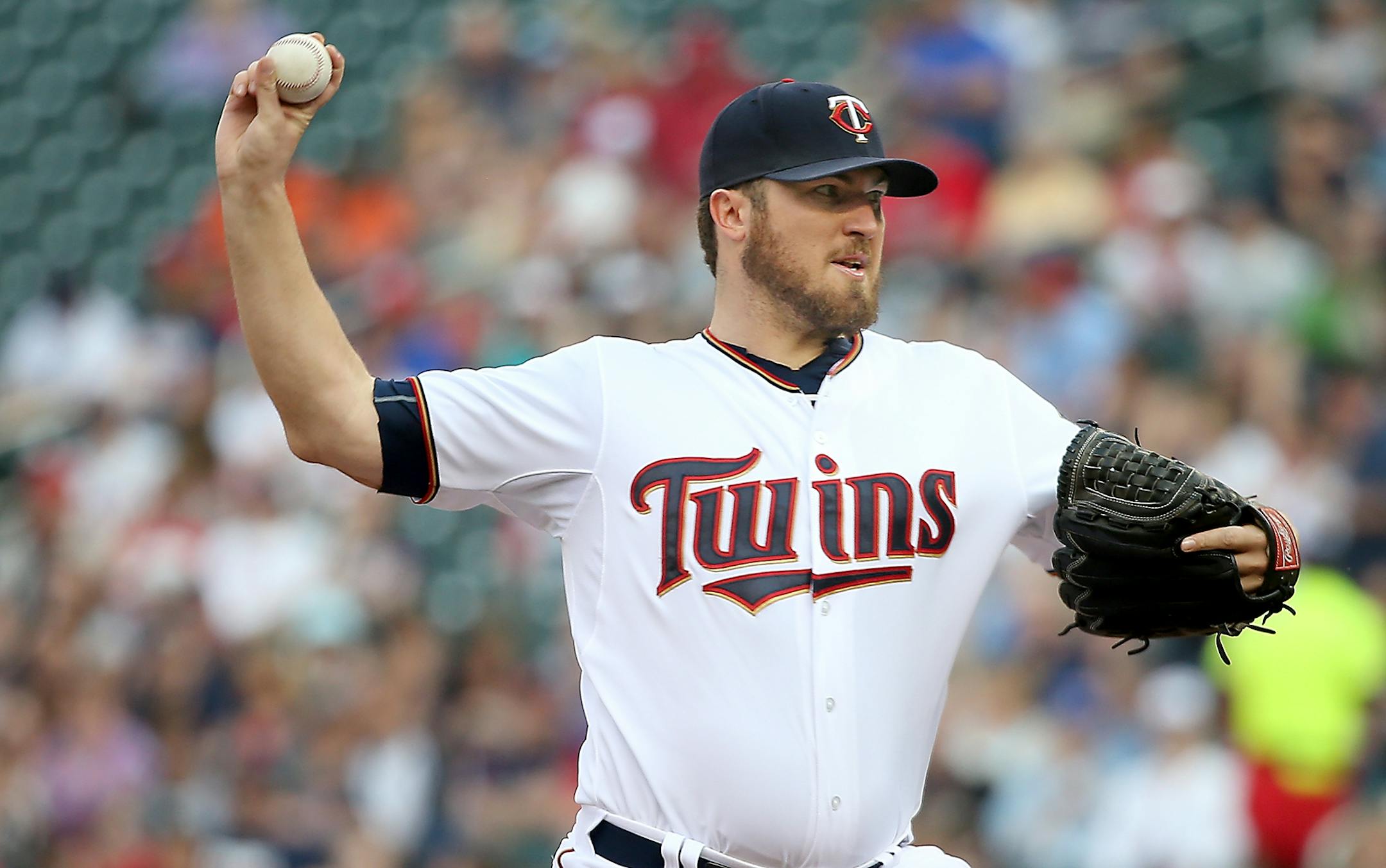 Minnesota Twins starting pitcher Phil Hughes