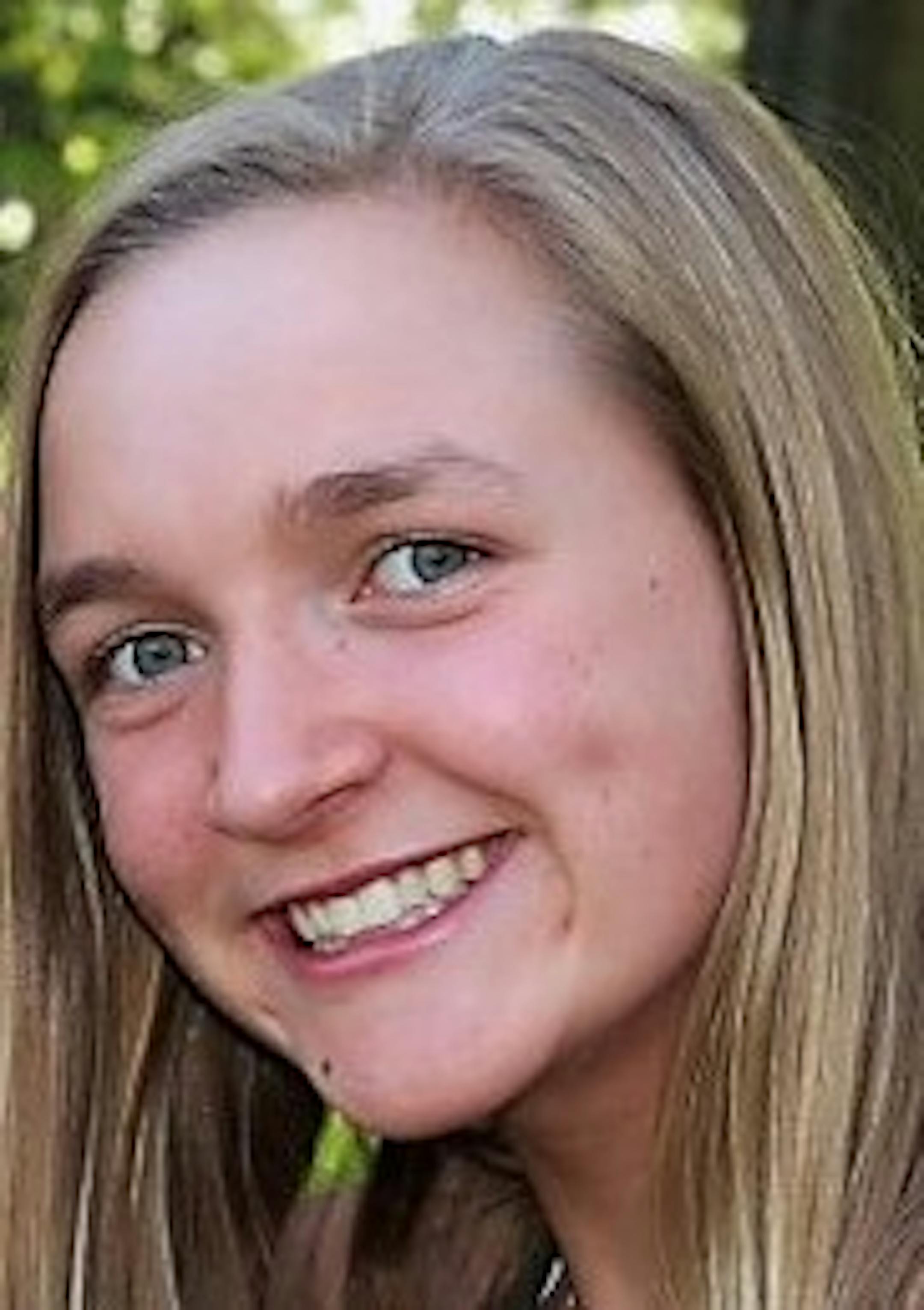 Liesl Paulsen, Eden Prairie cross-country, jr., 2018-19