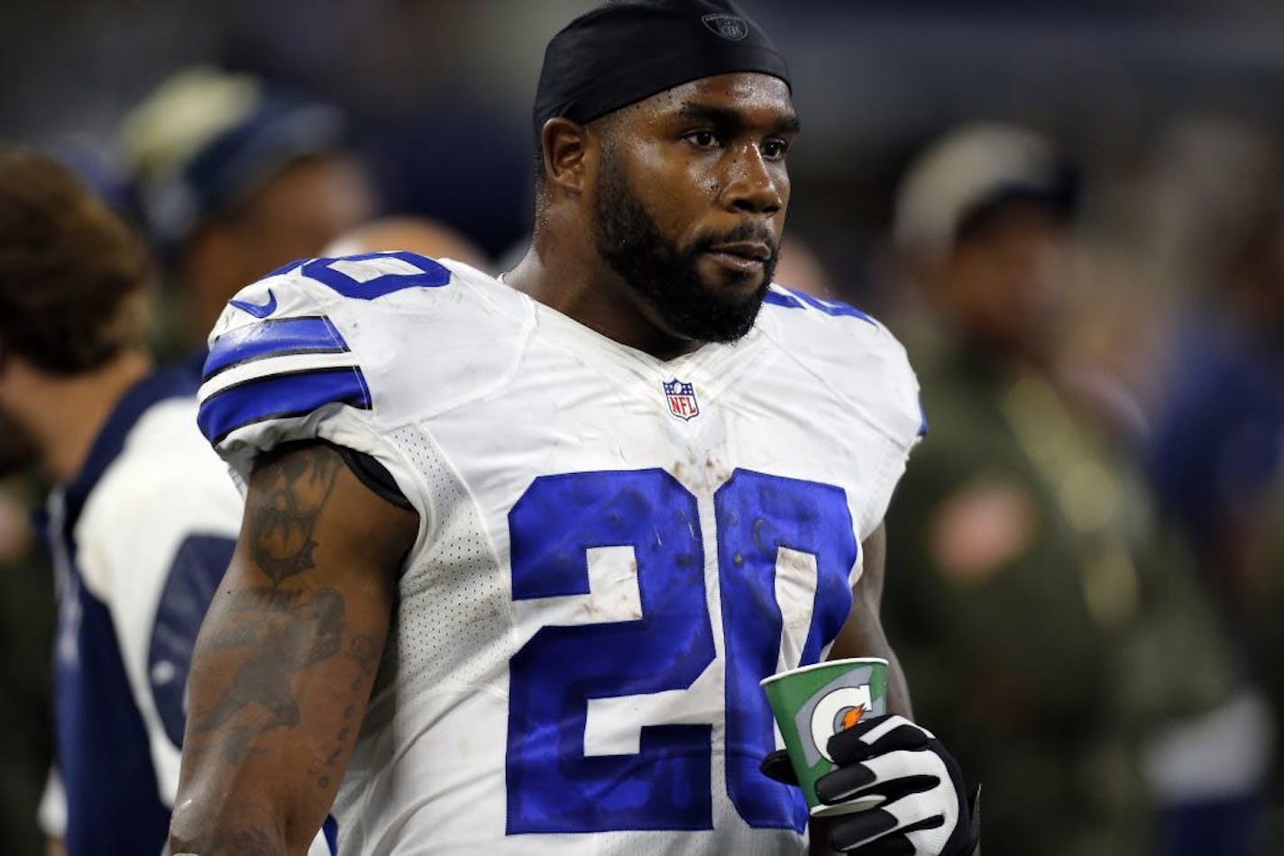 FILE - This is a Nov. 8, 2015, file photo showing Dallas Cowboys running back Darren McFadden on the sideline during the second half of an NFL football game against the Philadelphia Eagles, in Arlington, Texas. McFadden has filed a second lawsuit in Arkansas over the management of his finances. The Arkansas Democrat-Gazette reports McFadden filed a lawsuit Friday, May 12, 2017, in Little Rock against Ameriprise Financial Services Inc.