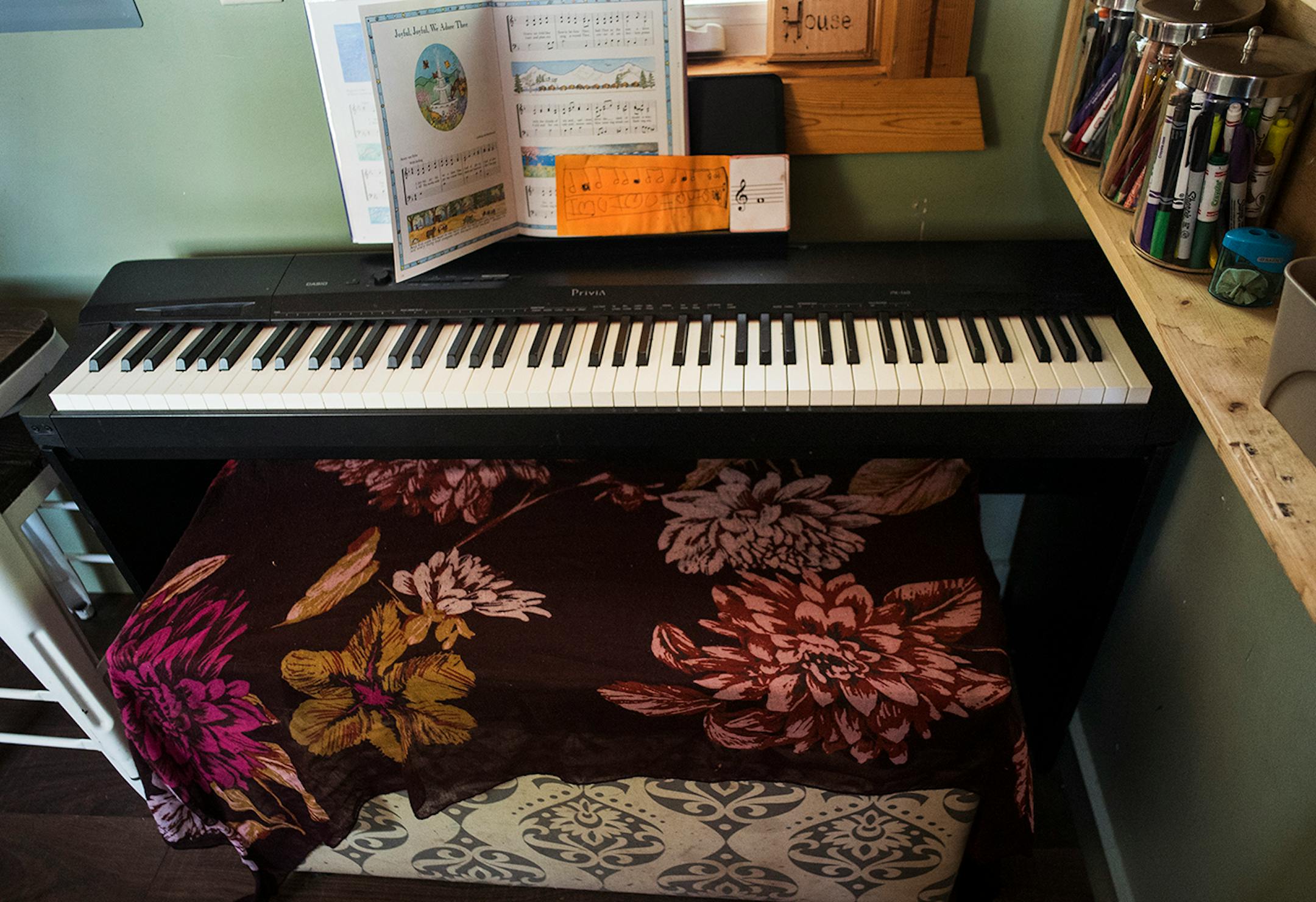 A small keyboard is tucked into a corner.