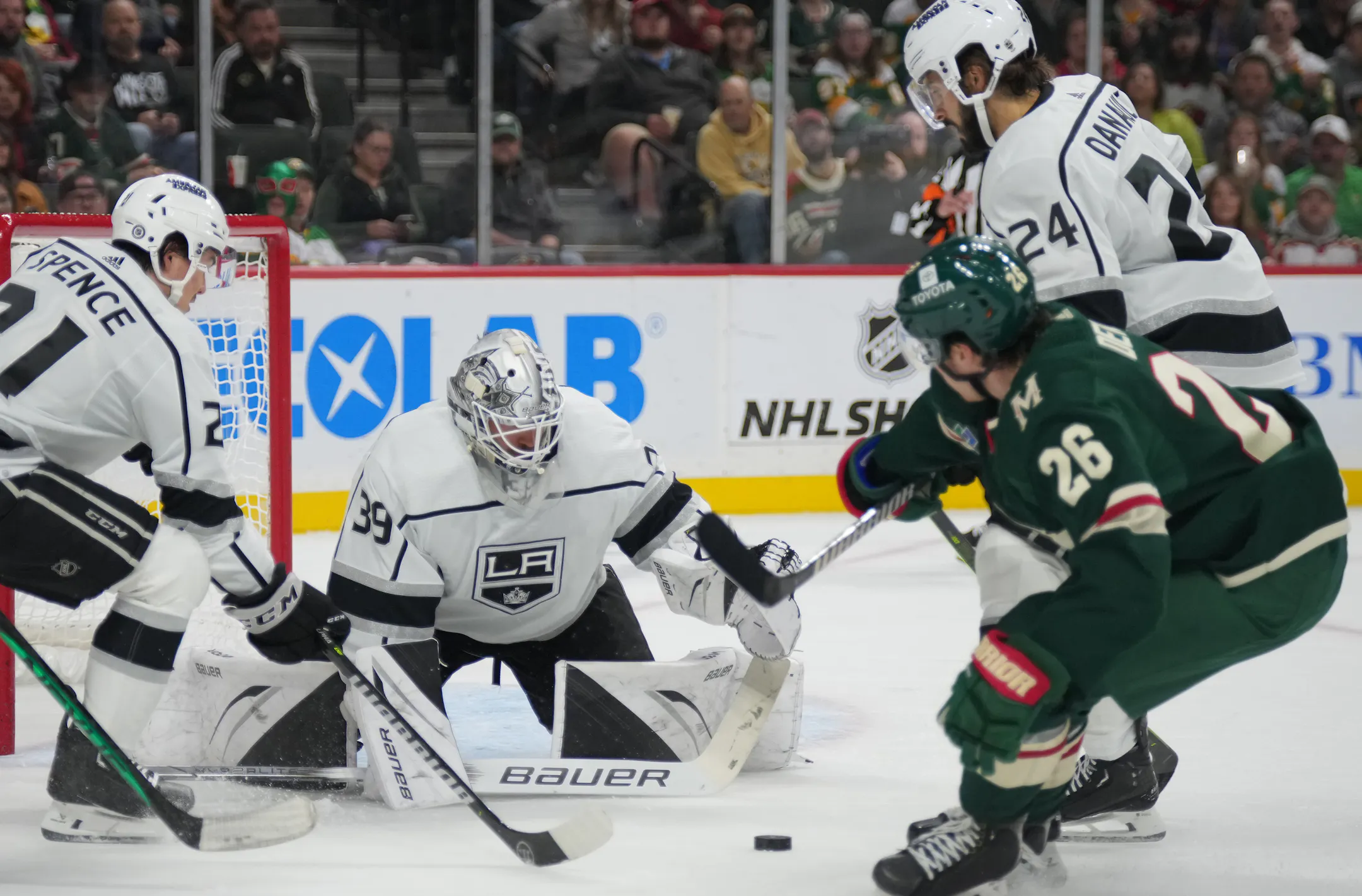 Wild loses 7-3 to Kings, controversial goal leads to defensive meltdown