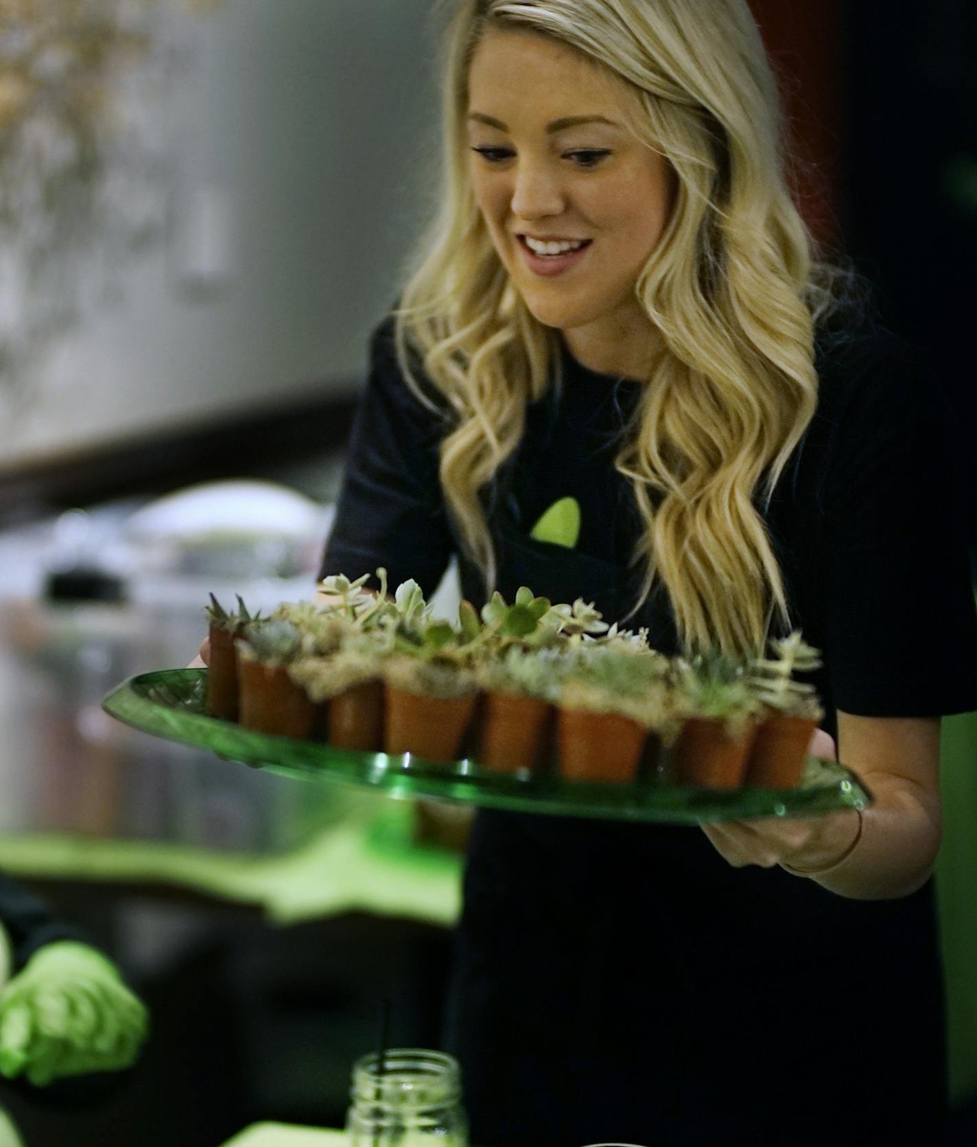 Ashley Erickson teaches a micro gardening class held at Mason's restaurant in downtown Minneapolis .] Richard Tsong-Taatarii/rtsong-taatarii@startribune.com