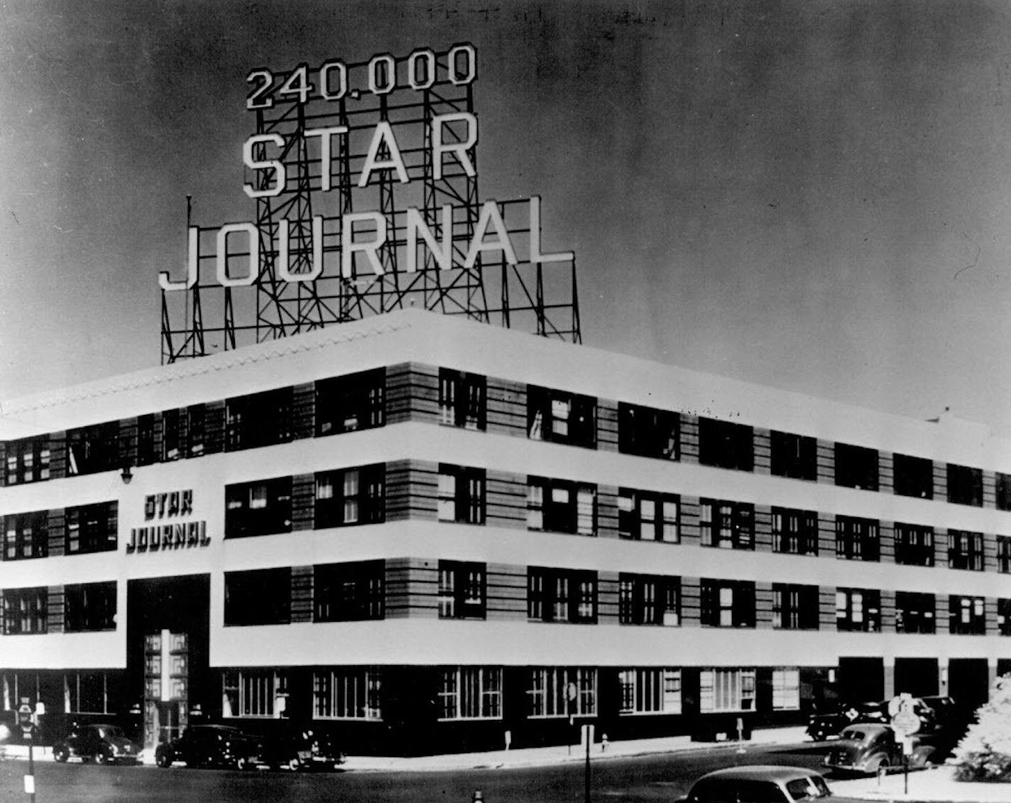 Star & Tribune - Building, 1939-1941 Bought Journal 8-1-39; Tribune 5-1-41 Negative in Star & Tribune Library ORG XMIT: MIN2015031609553018