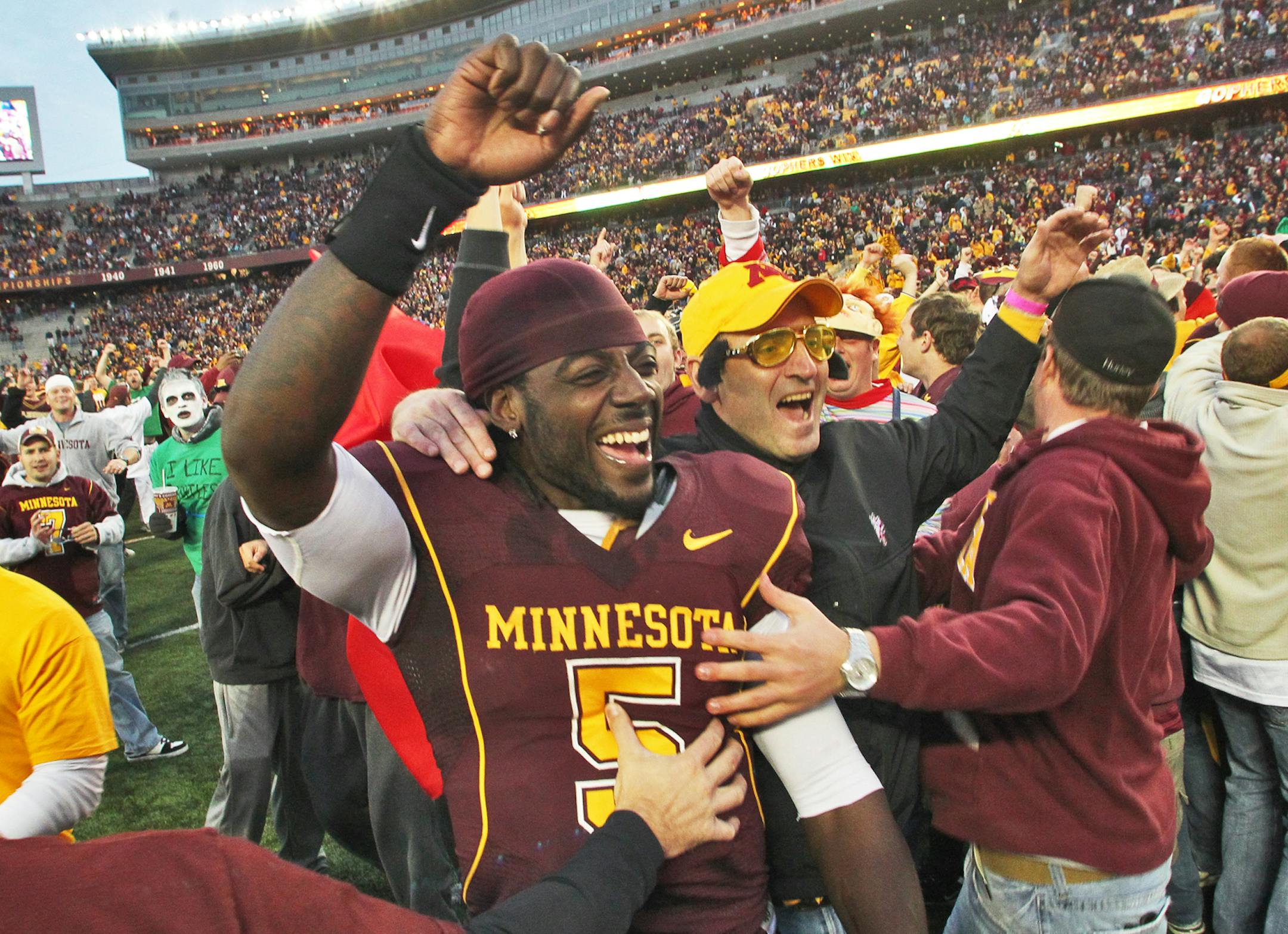 Gophers quarterback MarQueis Gray got to celebrate the victory over Iowa in large part because of the key contributions from such unheralded teammates as Kyle Henderson, Devin Crawford-Tufts, Jordan Wettstein and Caleb Bak. ](MARLIN LEVISON/STARTRIBUNE(mlevison@startribune.com (cq, all names program)