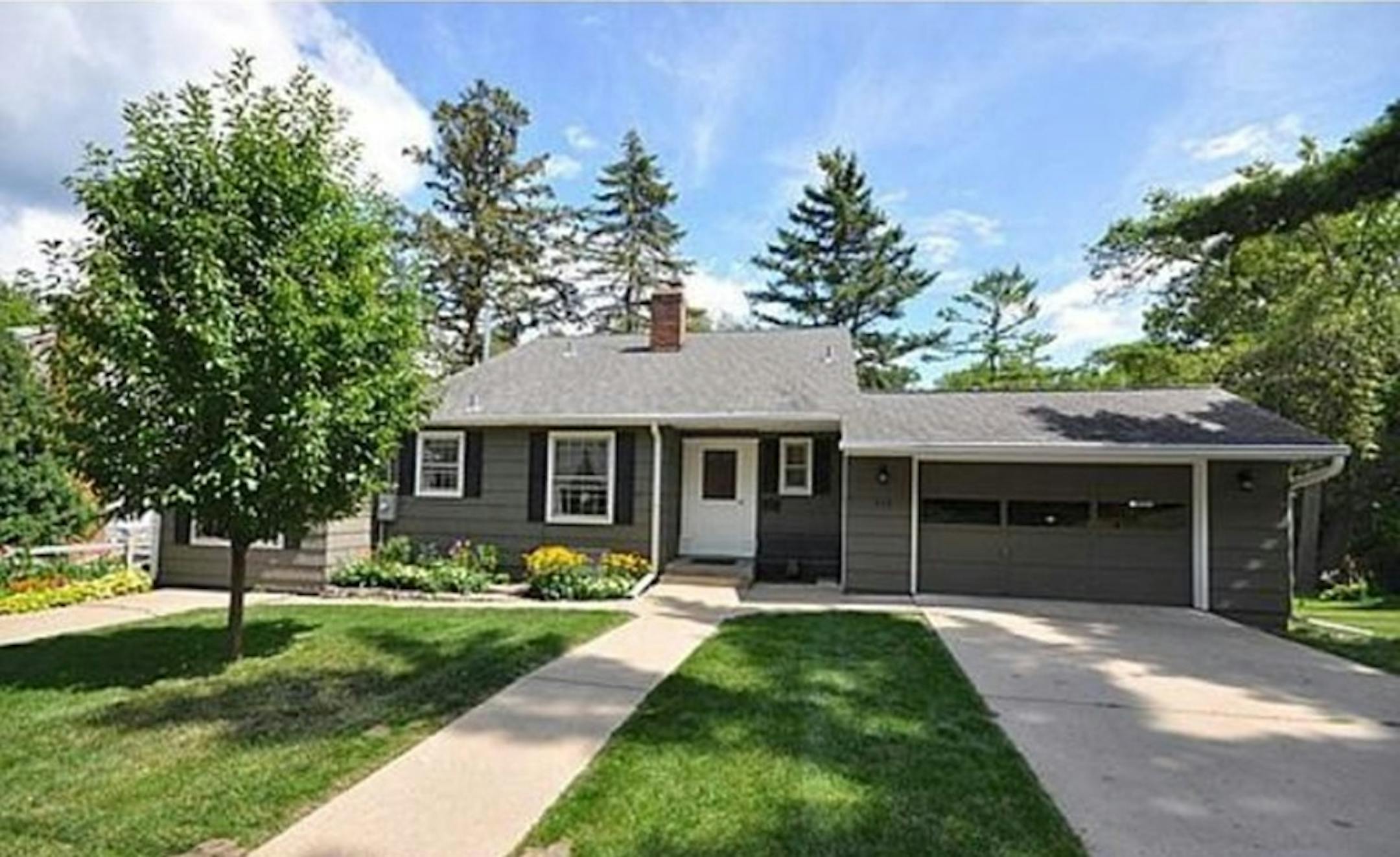 ... Excelsior
Built in 1938, this two-bedroom, two-bath house has 1,805 finished square feet and features hardwood floors, fireplace, porch, partially finished basement and patio on College Lake. Listed by Joel Hentges, Counselor Realty, 952-475-9541.
