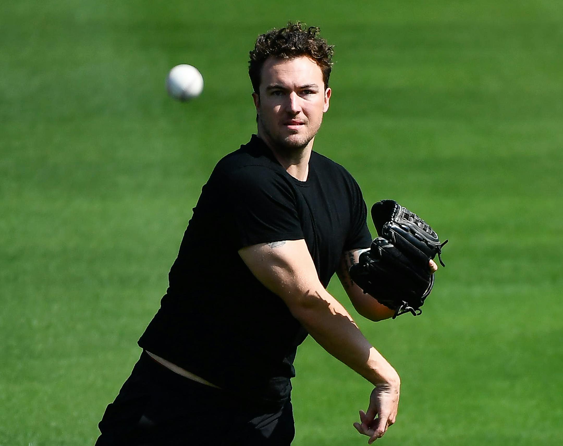 Minnesota Twins pitcher Phil Hughes practiced throwing the ball Monday at CenturyLink Sports Complex. ] AARON LAVINSKY &#xef; aaron.lavinsky@startribune.com The Twins need Phil Hughes to pitch as he did in 2014 when he was one of the best free agent signings in the league. He slumped in 2015 and was knocked out by surgery last season. Minnesota Twins players took part in optional workouts on Monday, Feb. 13, 2017 at CenturyLink Sports Complex in Fort Myers, Fla.