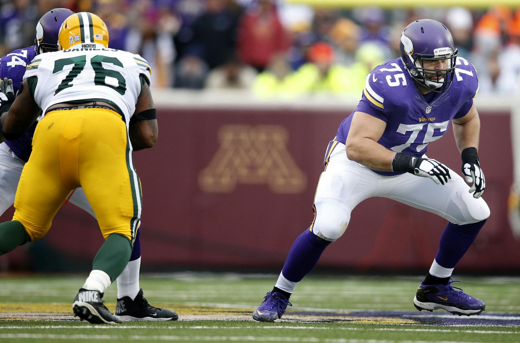 Minnesota Vikings left tackle Matt Kalil (75) in the third quarter.