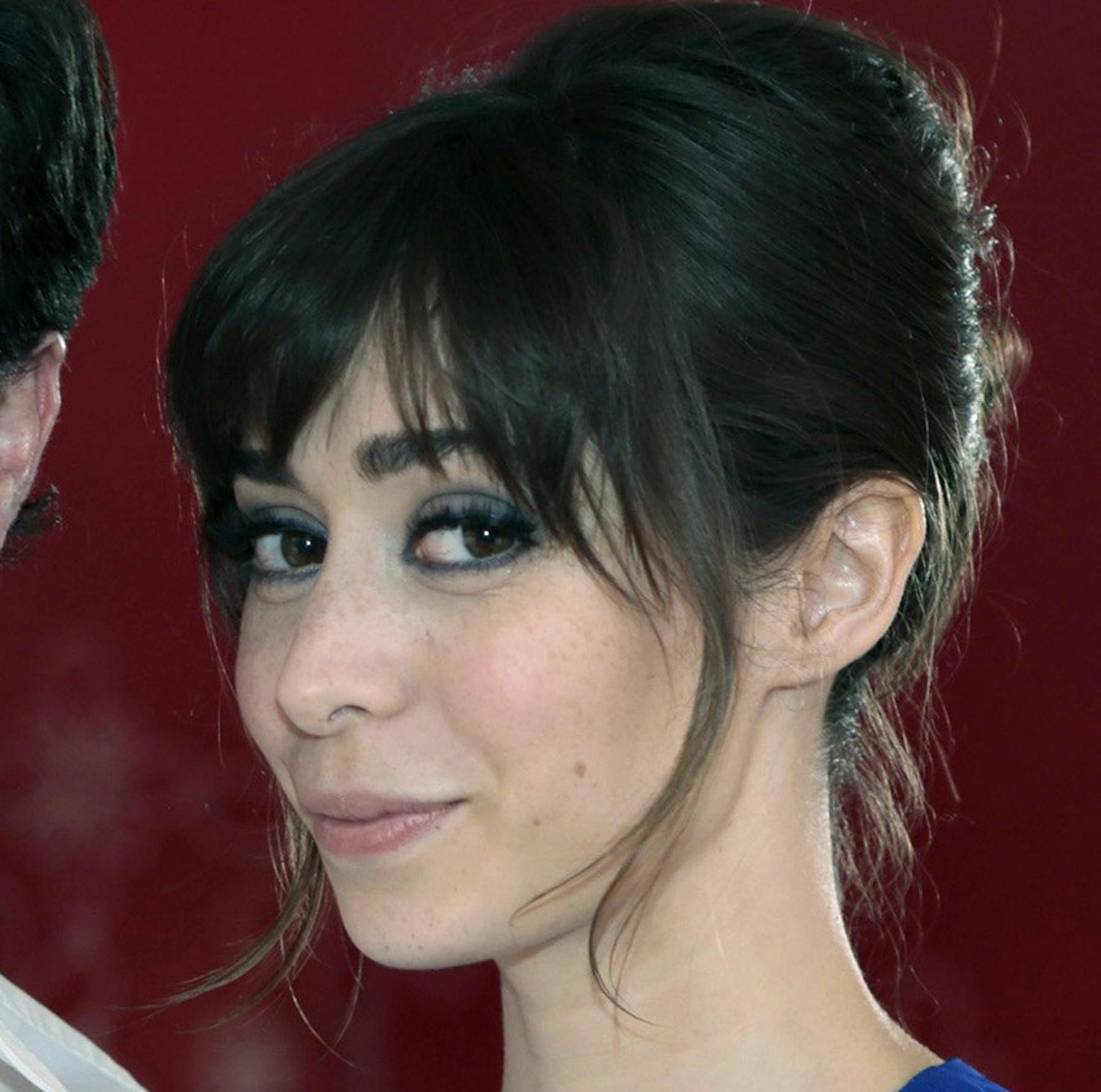 Ben Feldman, left, best remembered as the clever copywriter on "Mad Men" who goes bonkers, is starring with Cristin Milioti on NBC's new romantic comedy, "A to Z." Feldman plays a romantic idealist who meets a pragmatic, no-nonsense lawyer. The show premieres on Oct. 2. (NBC/MCT) ORG XMIT: 1157681