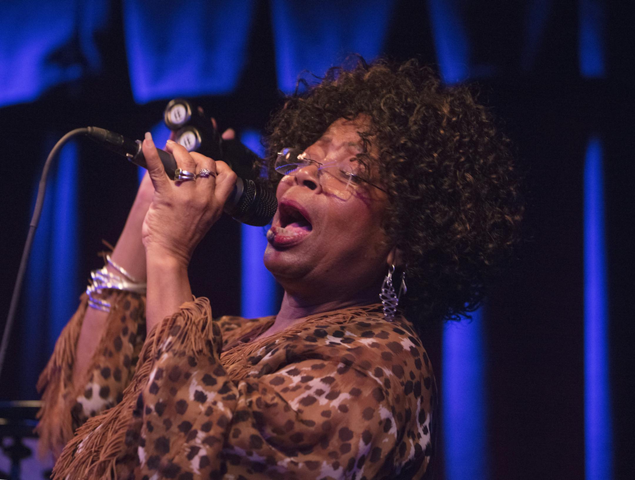 Debbie Duncan performs at Crooner's Lounge and Supper Club, 6161 Hwy 65 NE, Minneapolis, MN 55432, Friday, March 23, 2018. Profile of veteran TC jazz singer Debbie Duncan, who celebrates a new album this weekend at the Dakota. [ Saxo #1005743773 -