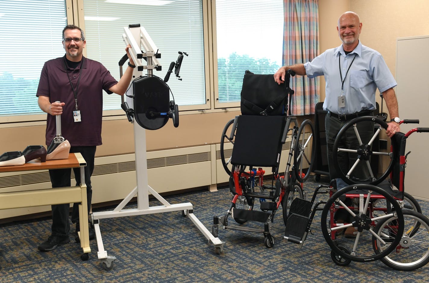 Dr. Gary Goldish, right, and biomedical engineer Andrew Hansen, left, have created a hub of medical device innovation ? operating ? in an unexpected place &#x2014; the Minneapolis VA Medical Center &#x2014; to serve an overlooked market in veterans.